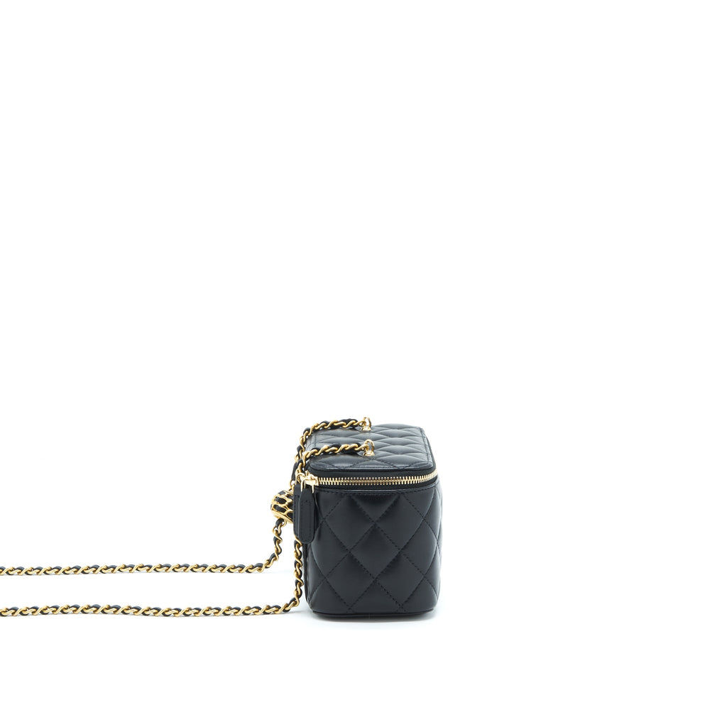 CHANEL 22S PEARL CRUSH LONG VANITY WITH CHAIN LAMBSKIN BLACK GHW