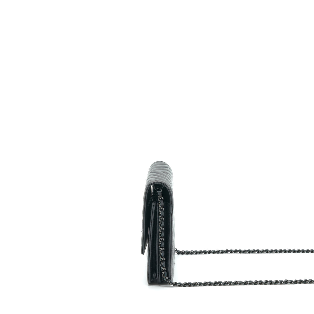 CHANEL 2.55 SQUARE WALLET ON CHAIN CHEVRON CALFSKIN SO BLACK