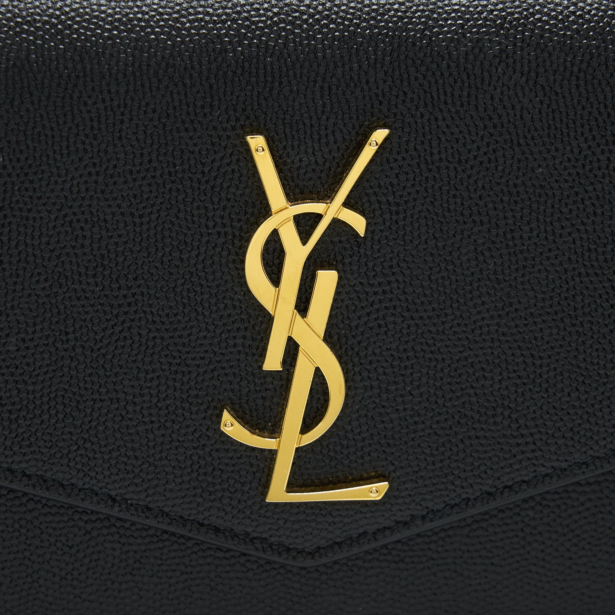 SAINT LAURENT/YSL ENVELOP SMALL CROSSBODY BAG GRAINED CALFSKIN BLACK GHW