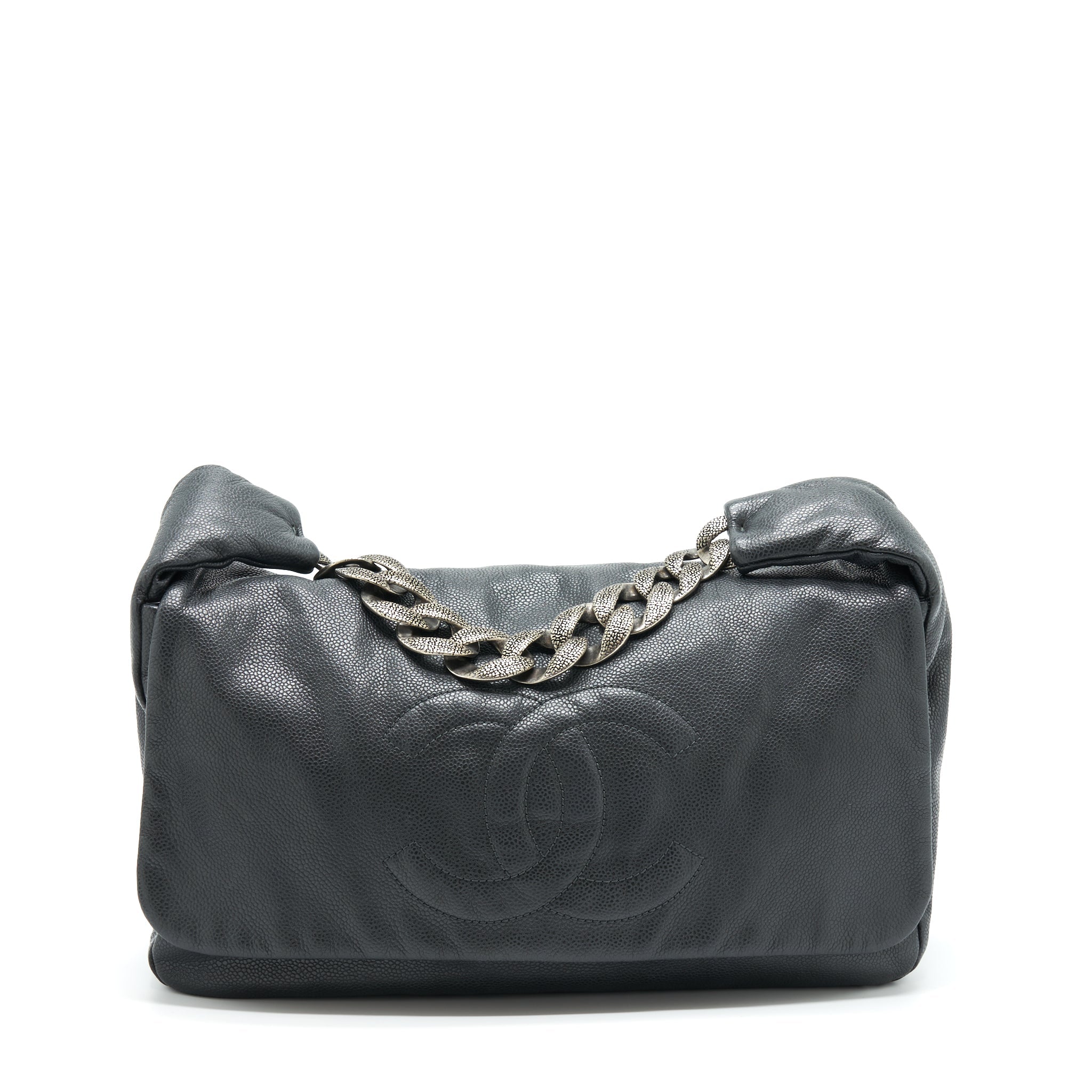 CHANEL VINTAGE SHOULDER BAG CAVIAR BLACK RUTHENIUM HARDWARE
