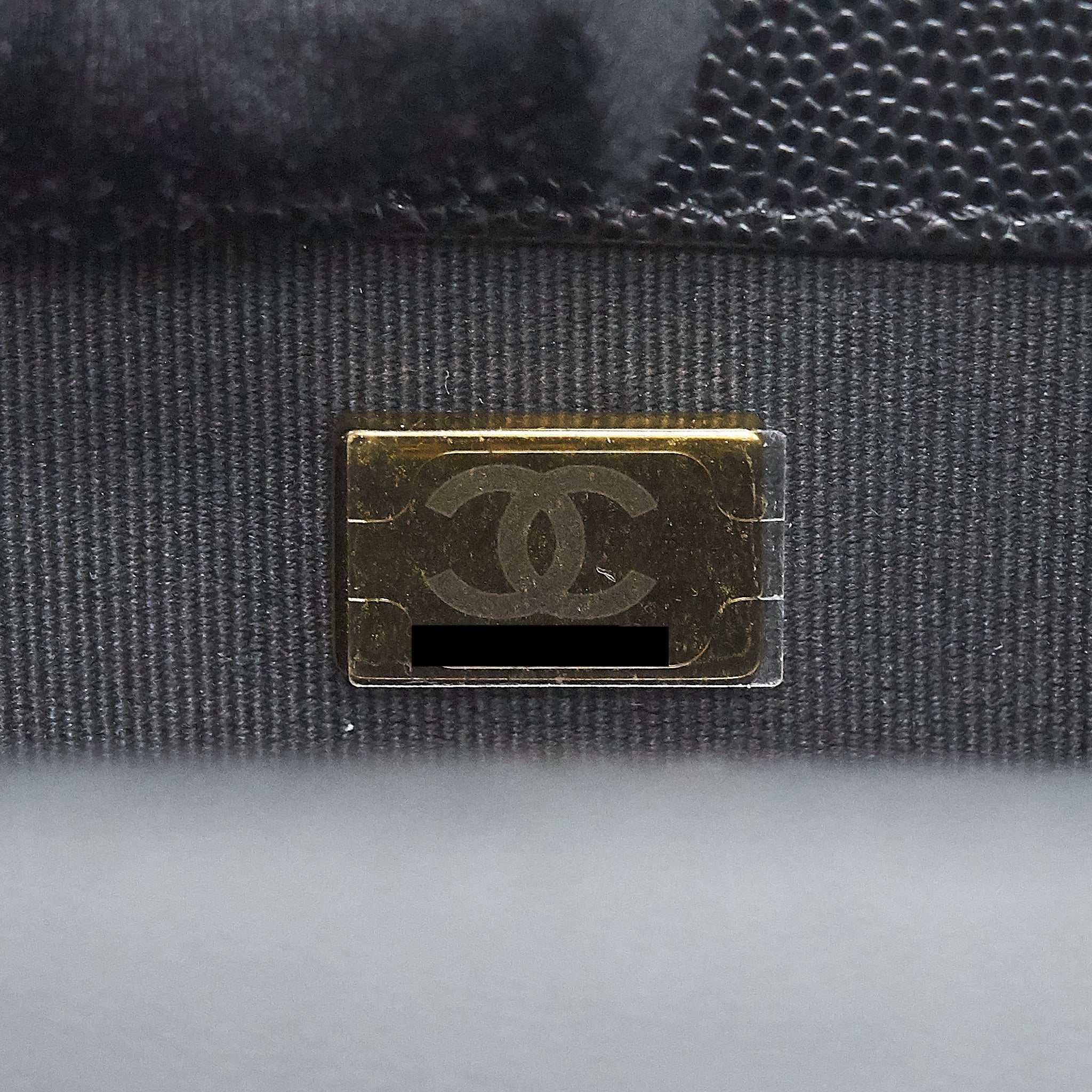 CHANEL SMALL BOY BAG CAVIAR BLACK GHW (MICROCHIP)
