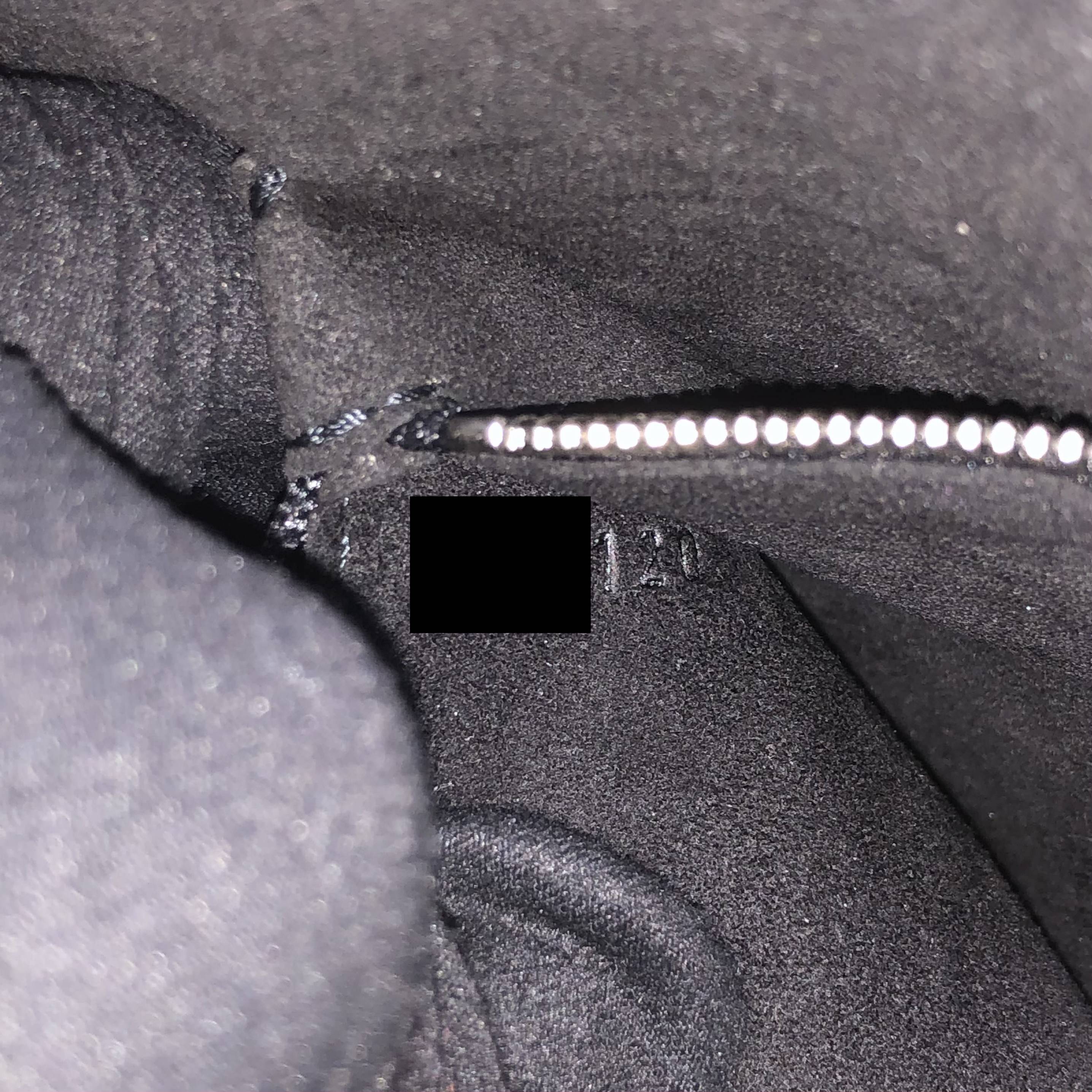 LOUIS VUITTON PATENT EPI TOTE BAG BLACK SHW
