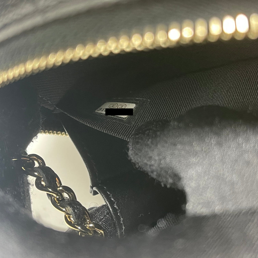 CHANEL 22C TOP HANDLE ROUND VANITY BLACK WITH CHAIN CAVIAR LGHW