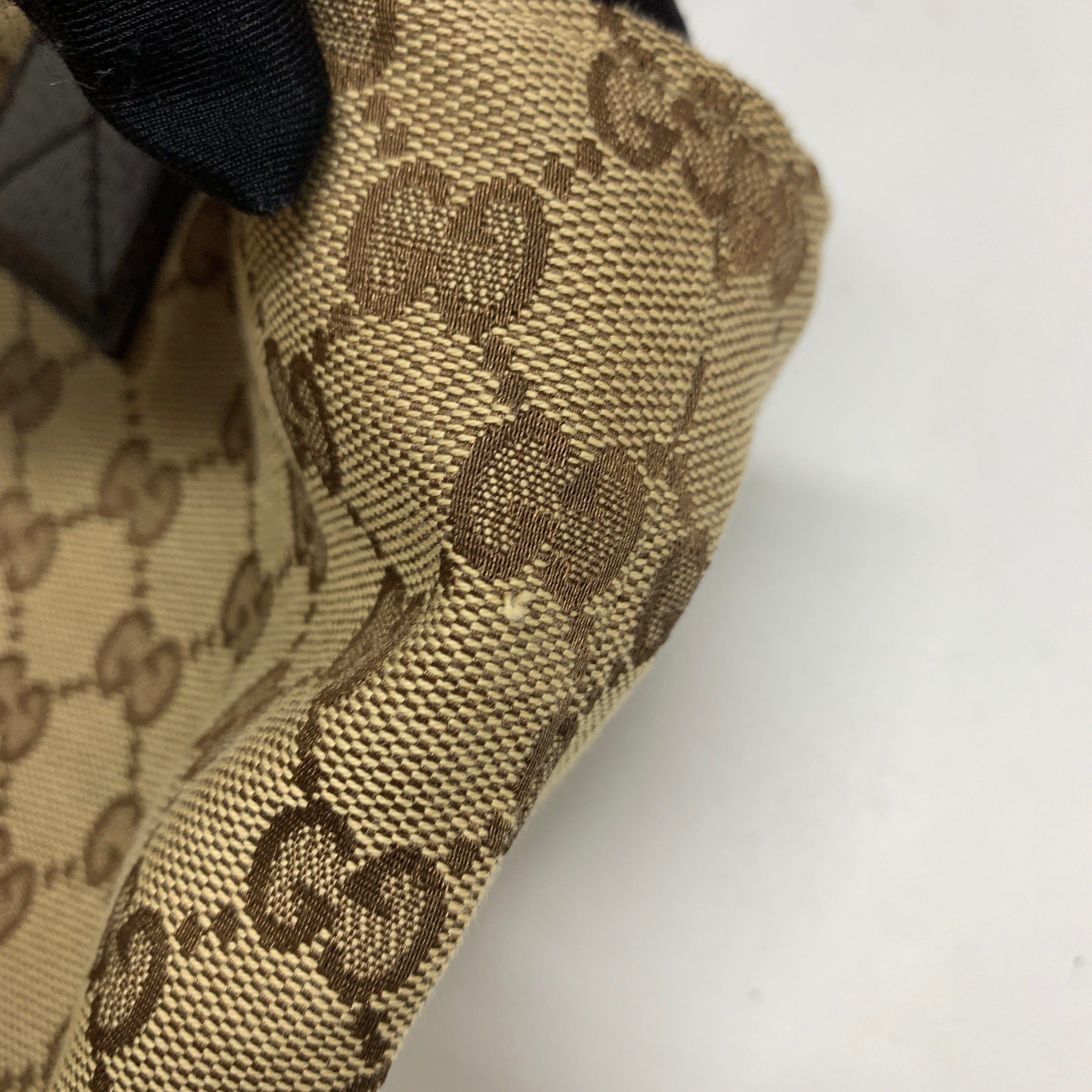 GUCCI GG CANVAS SHOPPING BAG