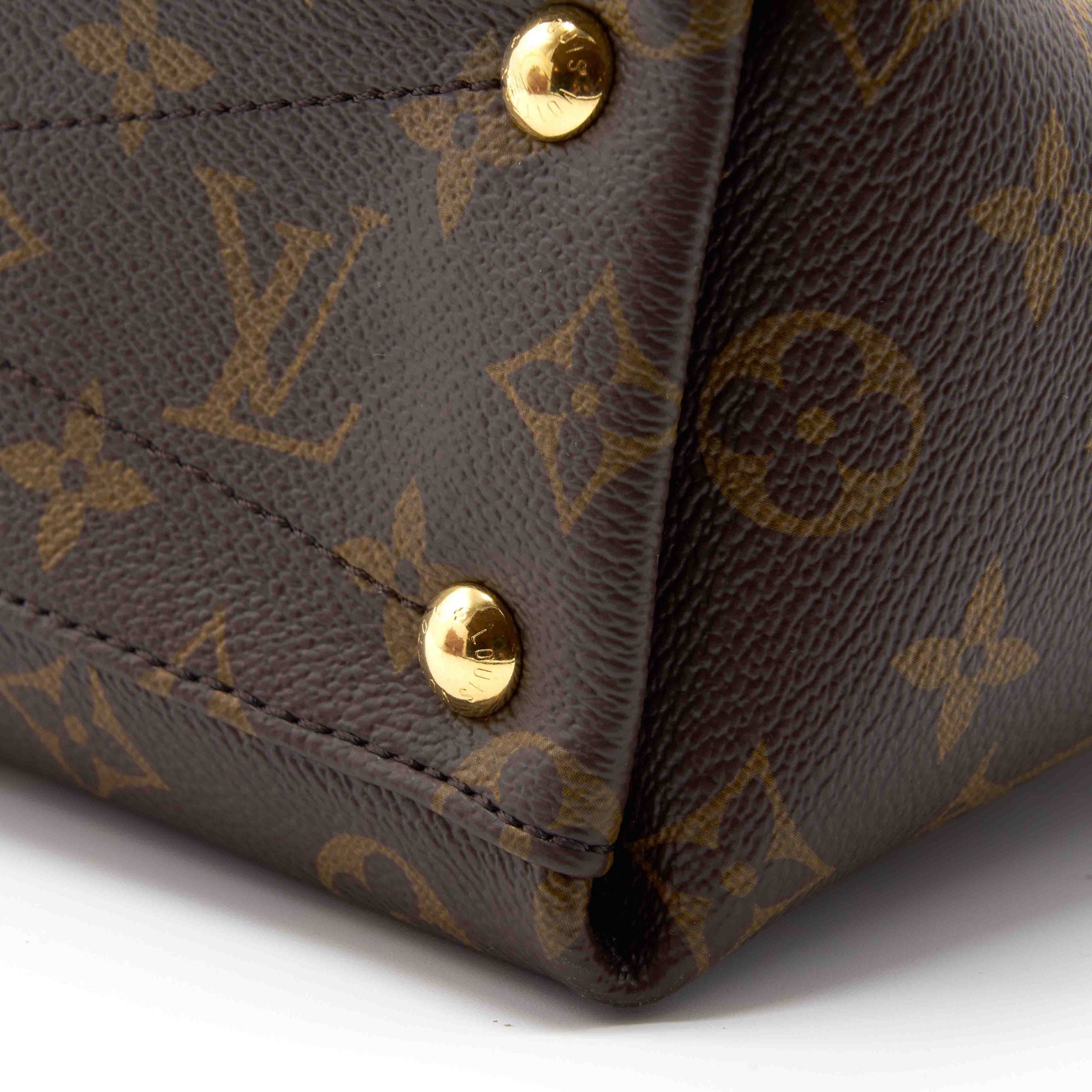 LOUIS VUITTON MONOGRAM CANVAS V TOTE BB