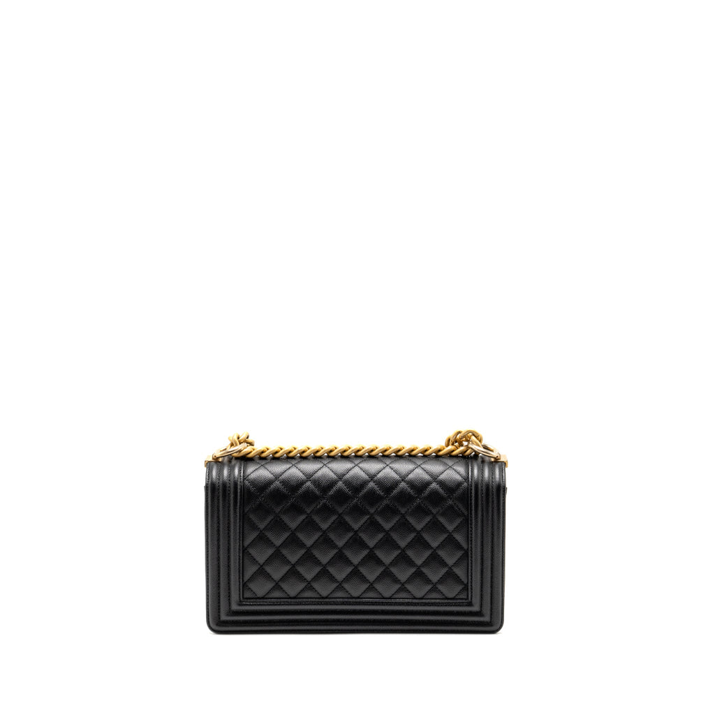 CHANEL MEDIUM BOY BAG CAVIAR BLACK GHW