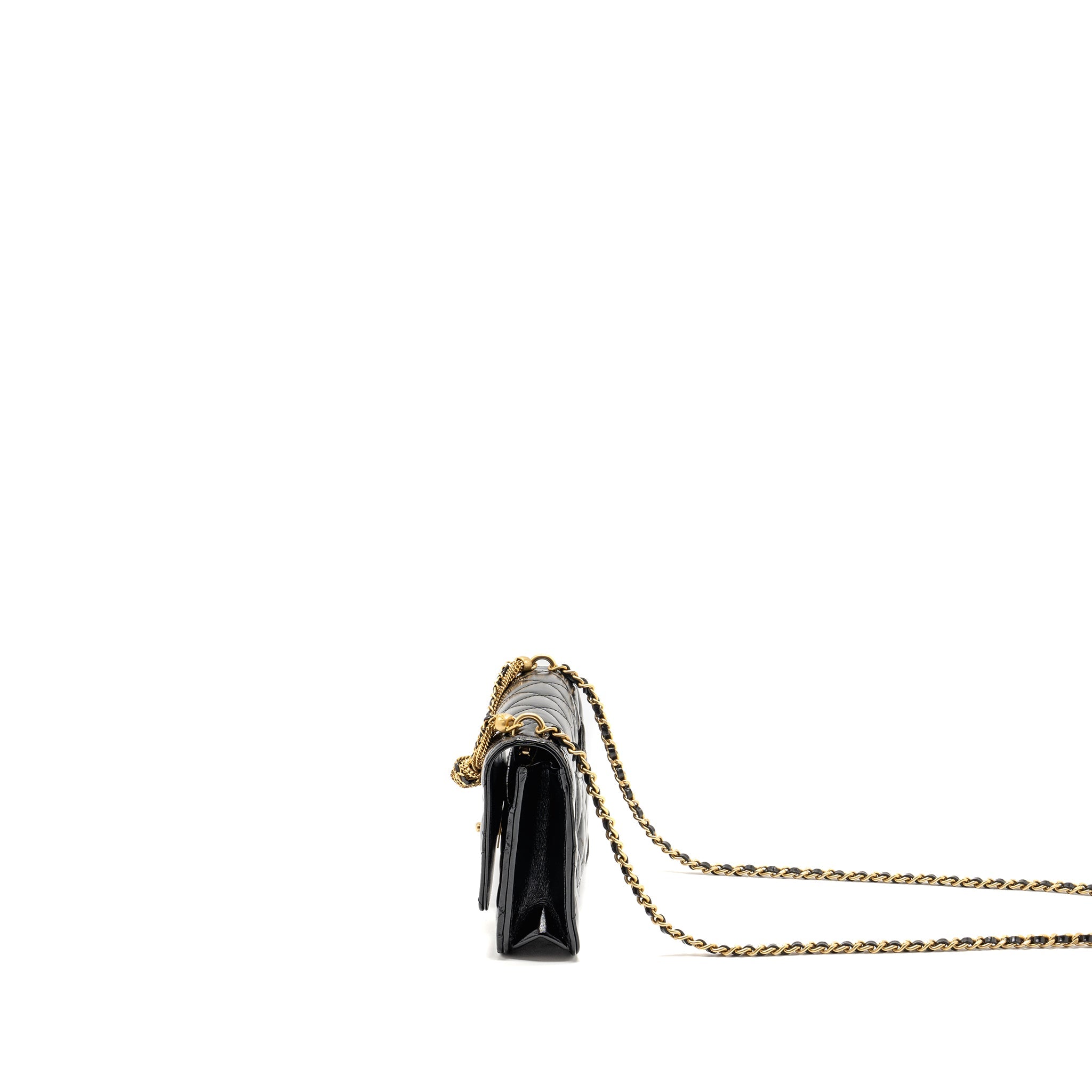 CHANEL 24A WALLET ON CHAIN SHINY CALFSKIN BLACK GHW (MICROCHIP)