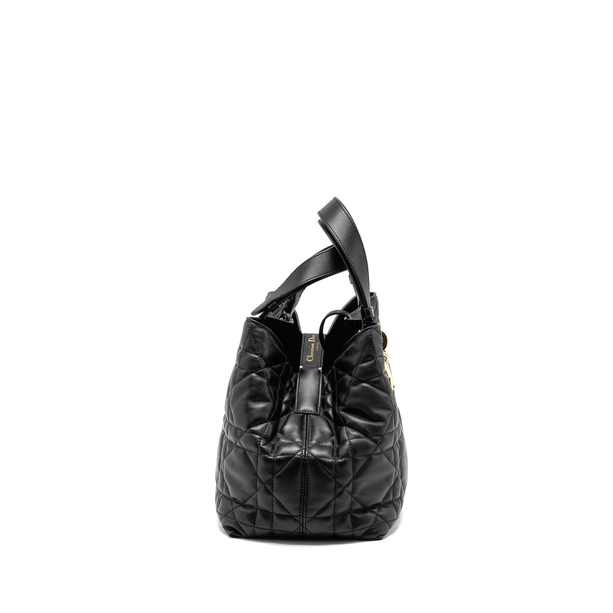 DIOR MEDIUM DIOR TOUJOURS TOTE BAG MACROCANNAGE CALFSKIN BLACK LGHW