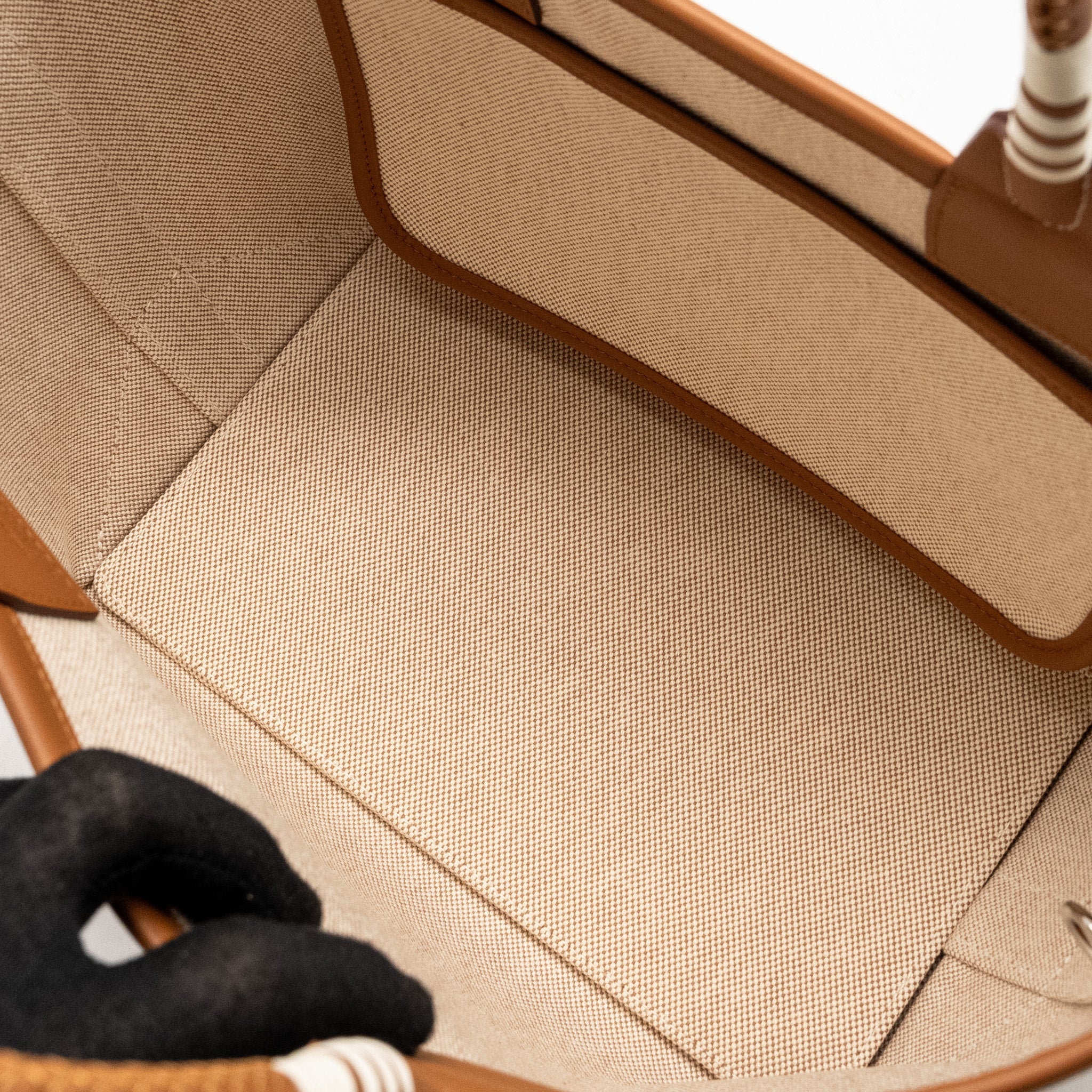 HERMES STEEPLE 25 CANVAS/ SWIFT BEIGE / GOLD SHW