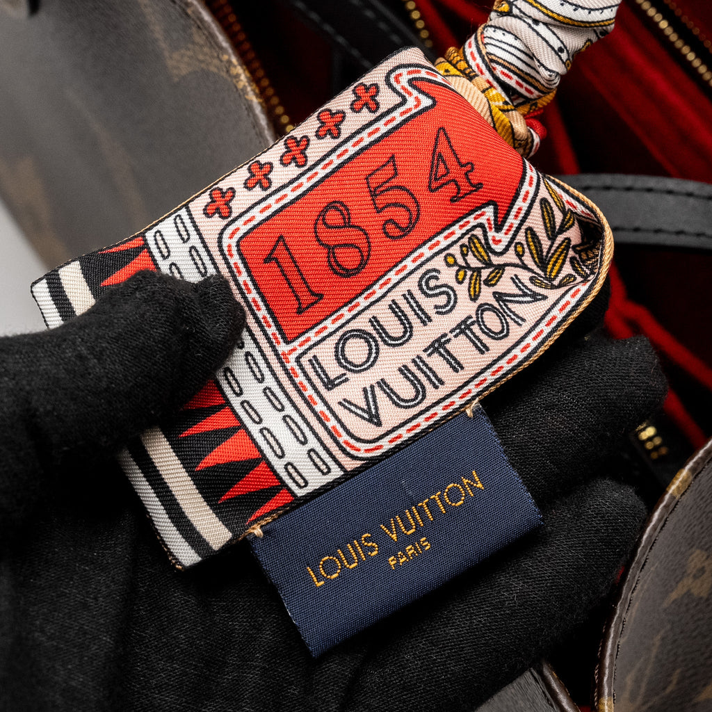 LOUIS VUITTON ONTHEGO MM MONOGRAM CANVAS GHW