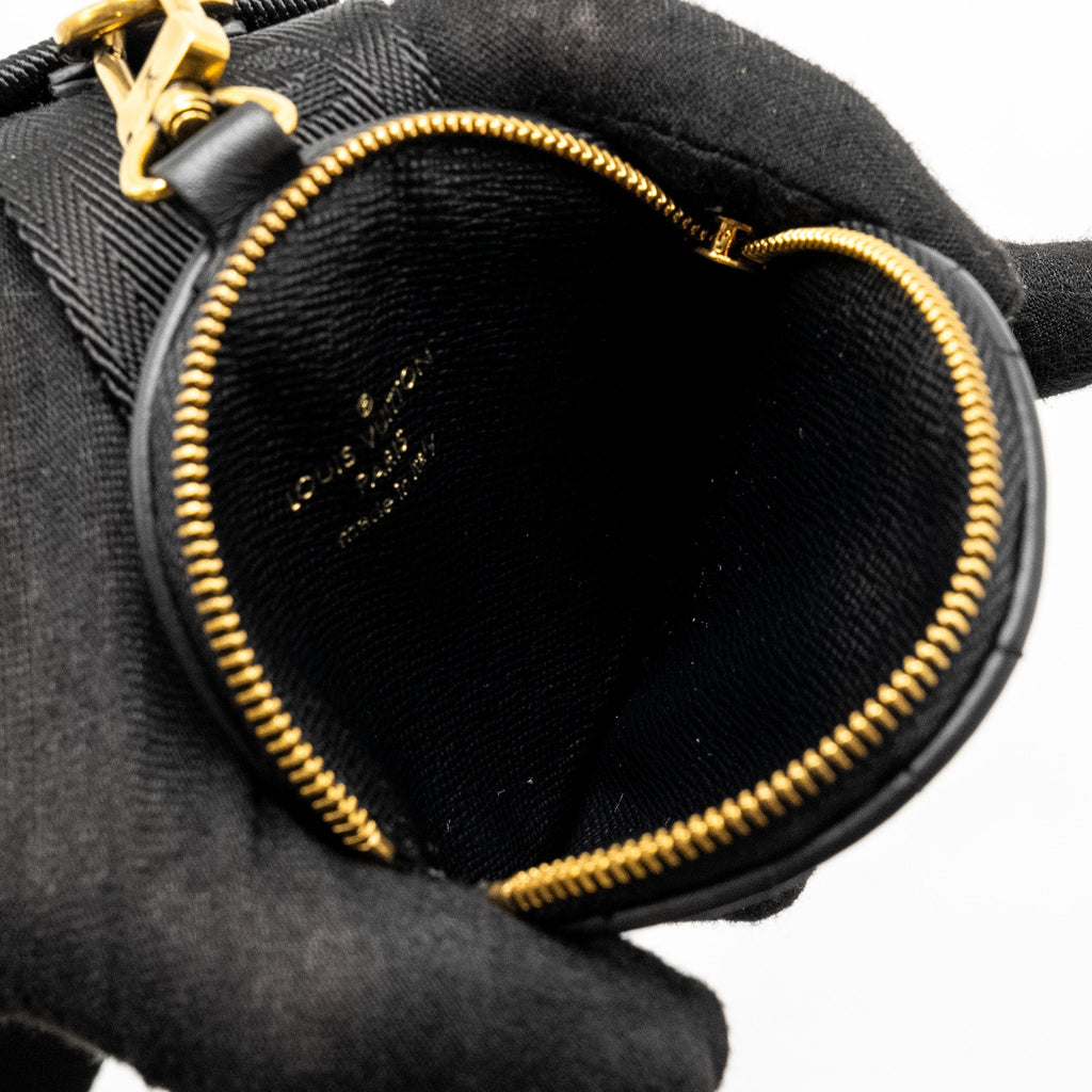 LOUIS VUITTON NEW WAVE MULTI POCHETTE CALFSKIN BLACK GHW