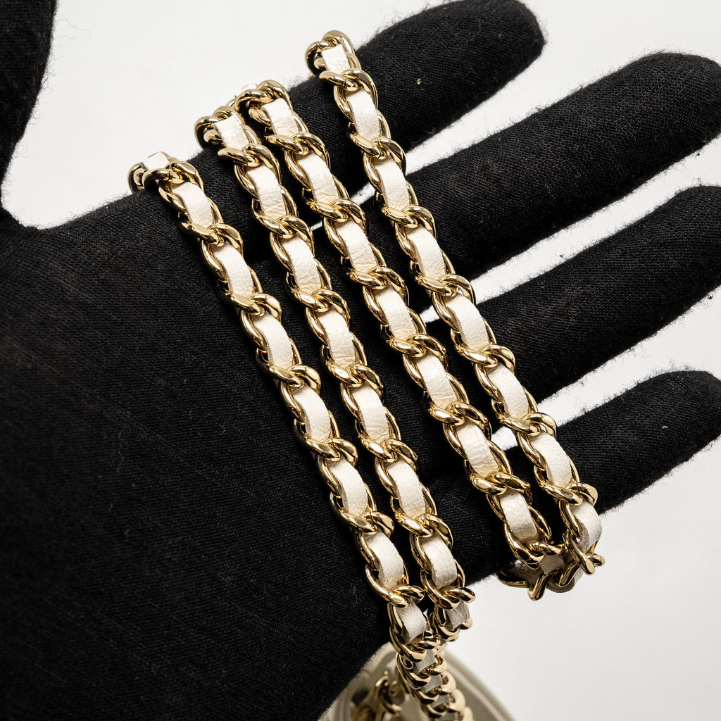 CHANEL MINI 31 CLUTCH WITH  CHAIN SHINY CALFSKIN WHITE LGHW (MICROCHIP)