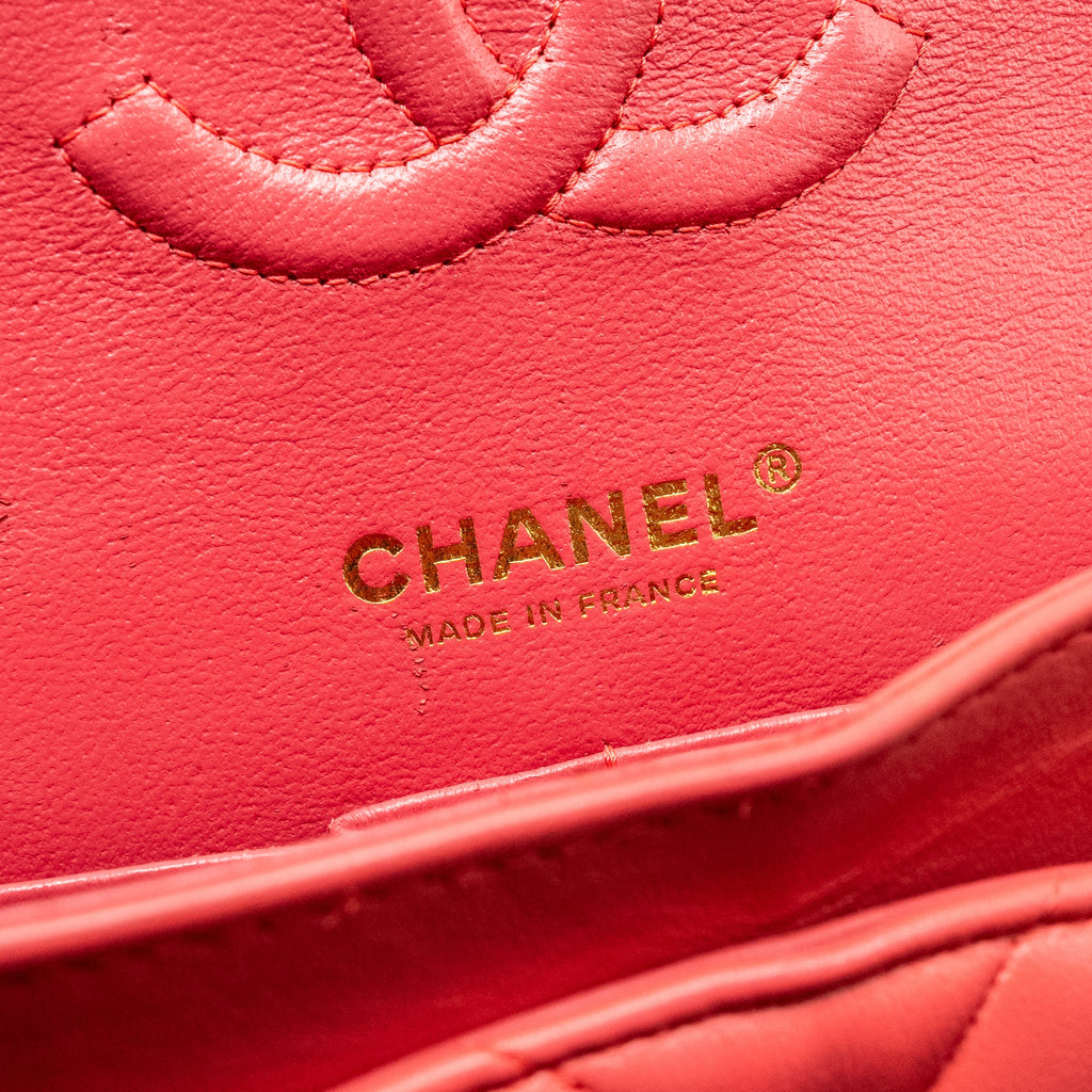 CHANEL MEDIUM CLASSIC DOUBLE FLAP BAG CHEVRON LAMBSKIN PINK LGHW