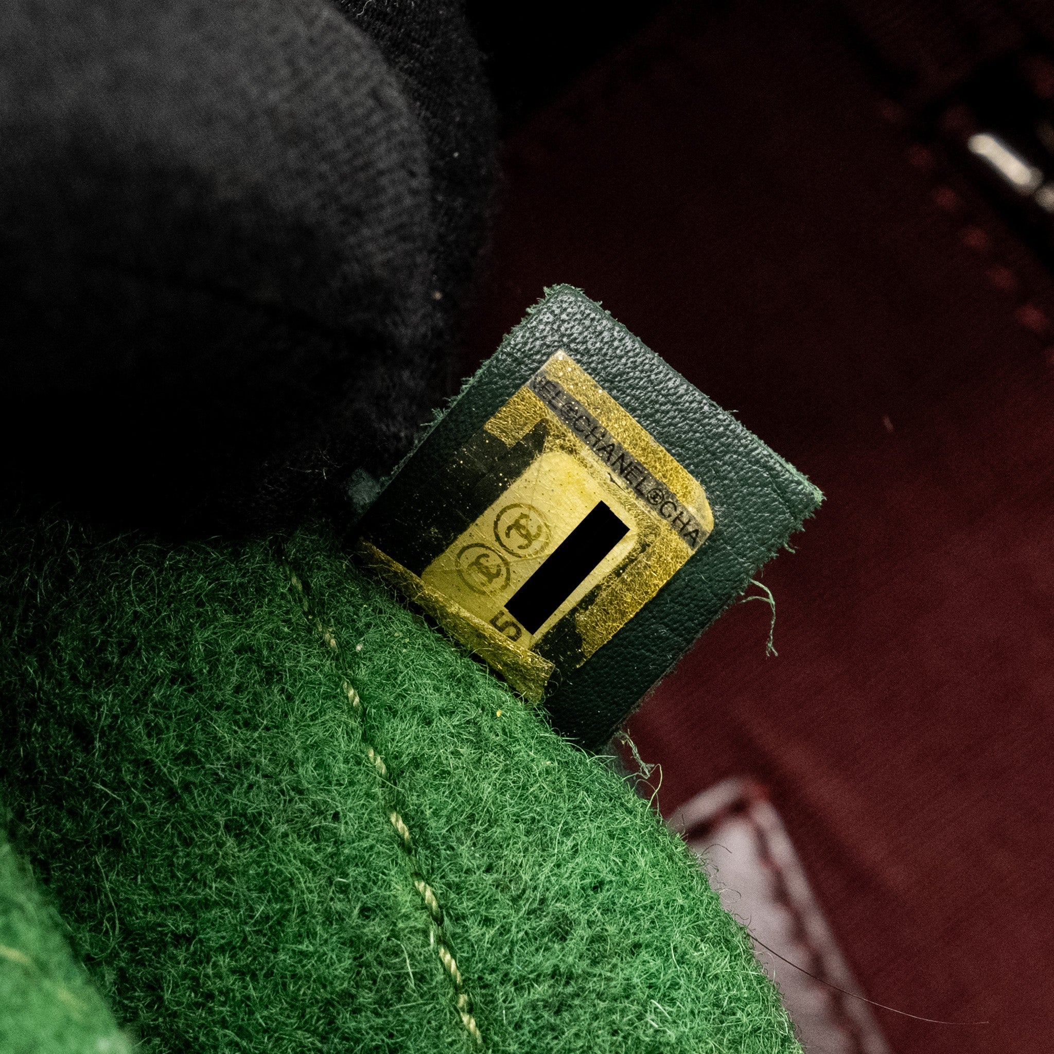 CHANEL MEDIUM QUILTED POP TOTE BAG FELT / LEATHER GREEN RUTHENIUM HARDWARE