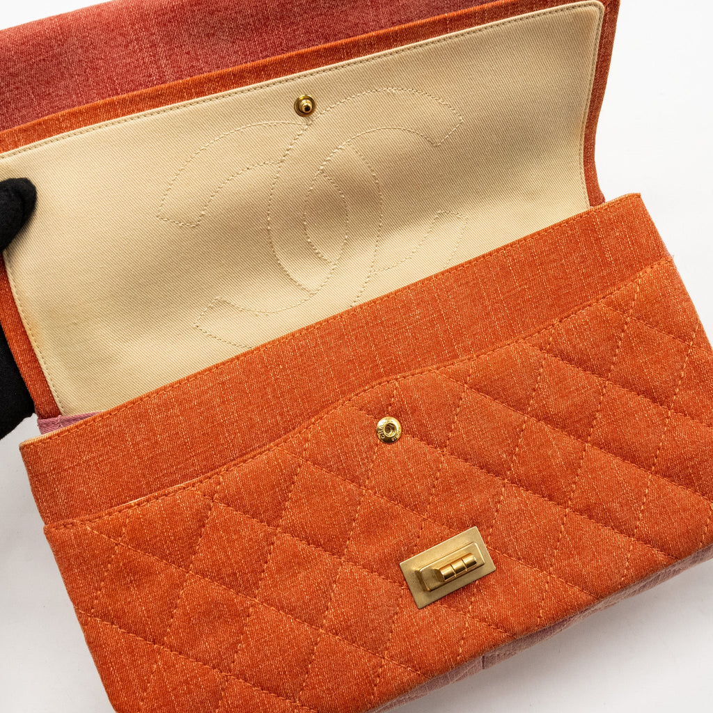CHANEL MAXI 2.55 REISSUE DOUBLE FLAP BAG FABRIC MULTICOLOUR GHW