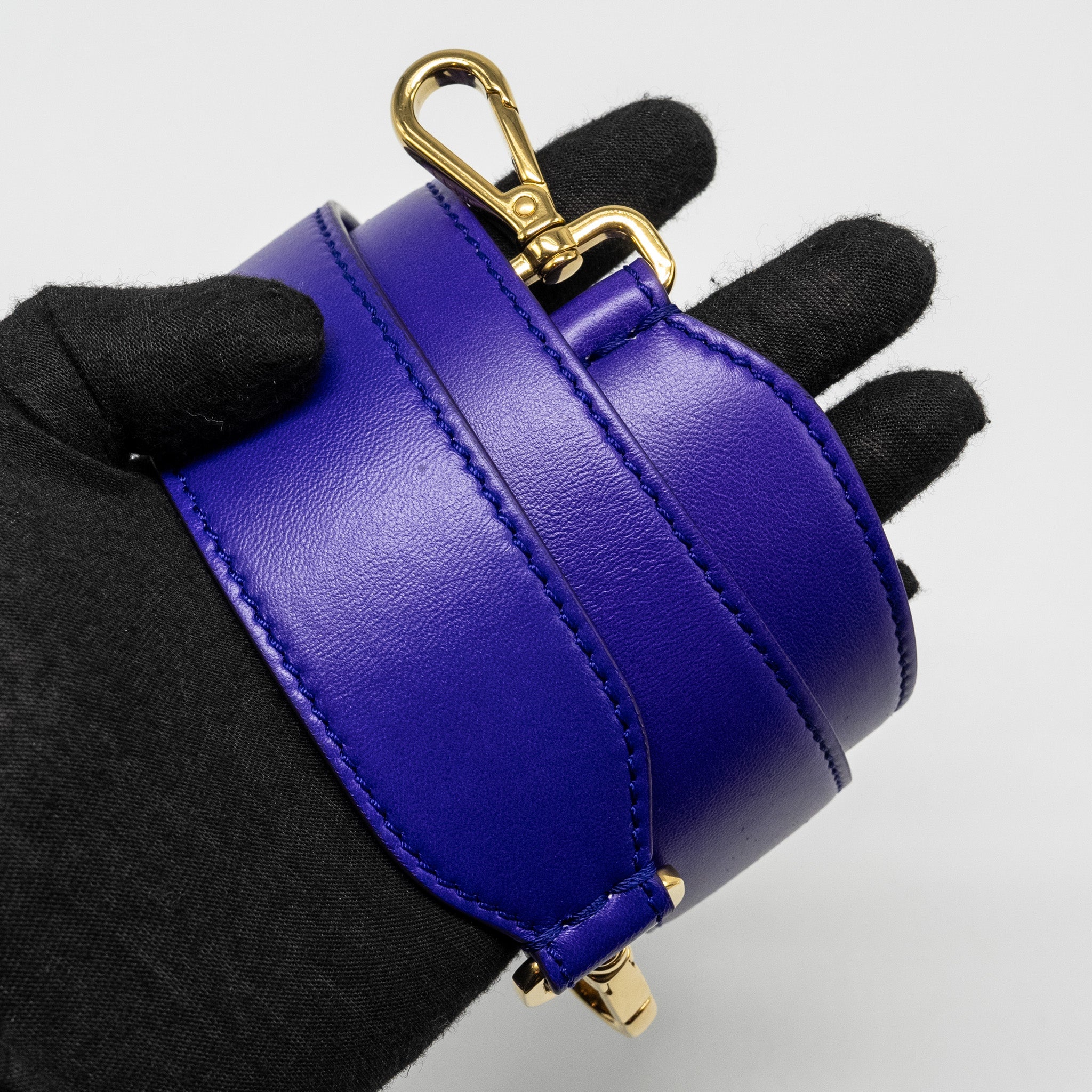 FENDI BAGUETTE BAG LIMITED EDITION SEQUIN/LEATHER PURPLE GHW