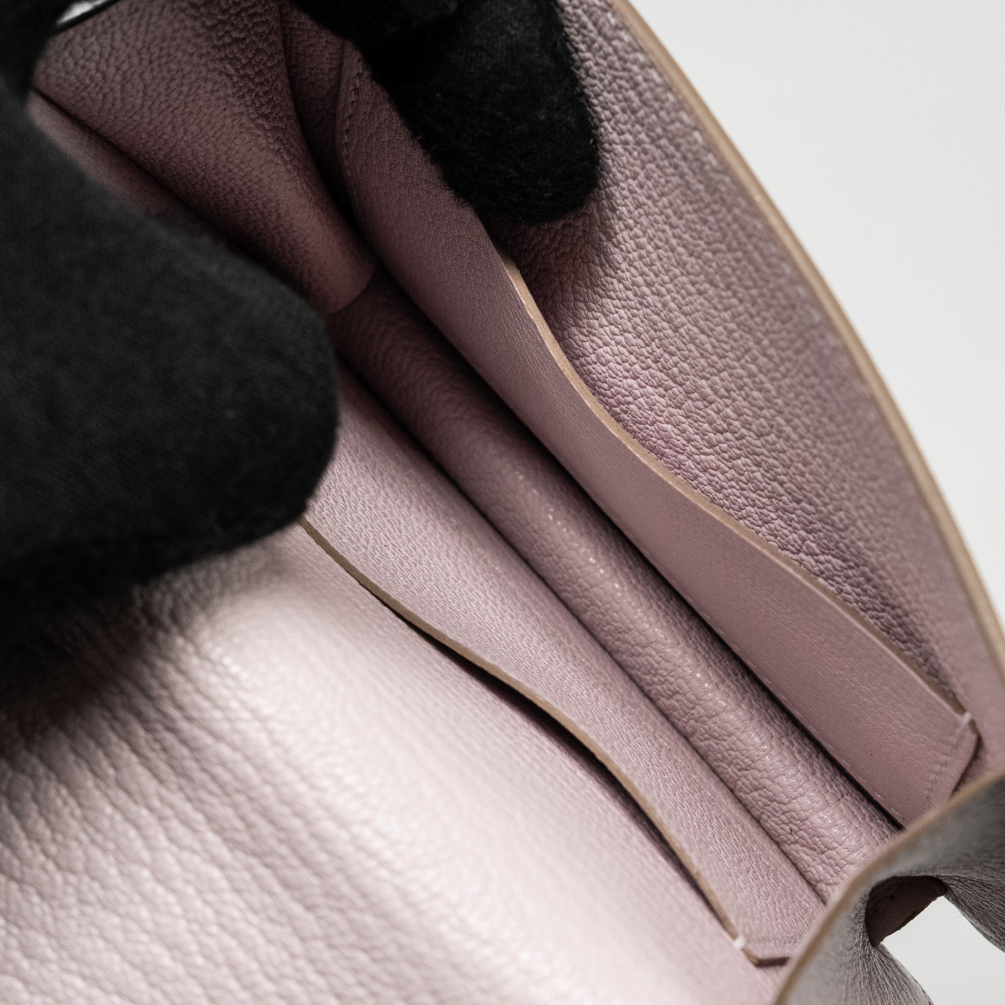 HERMES ROULIS SLIM CHÈVRE MYSORE MAUVE PALE SHW