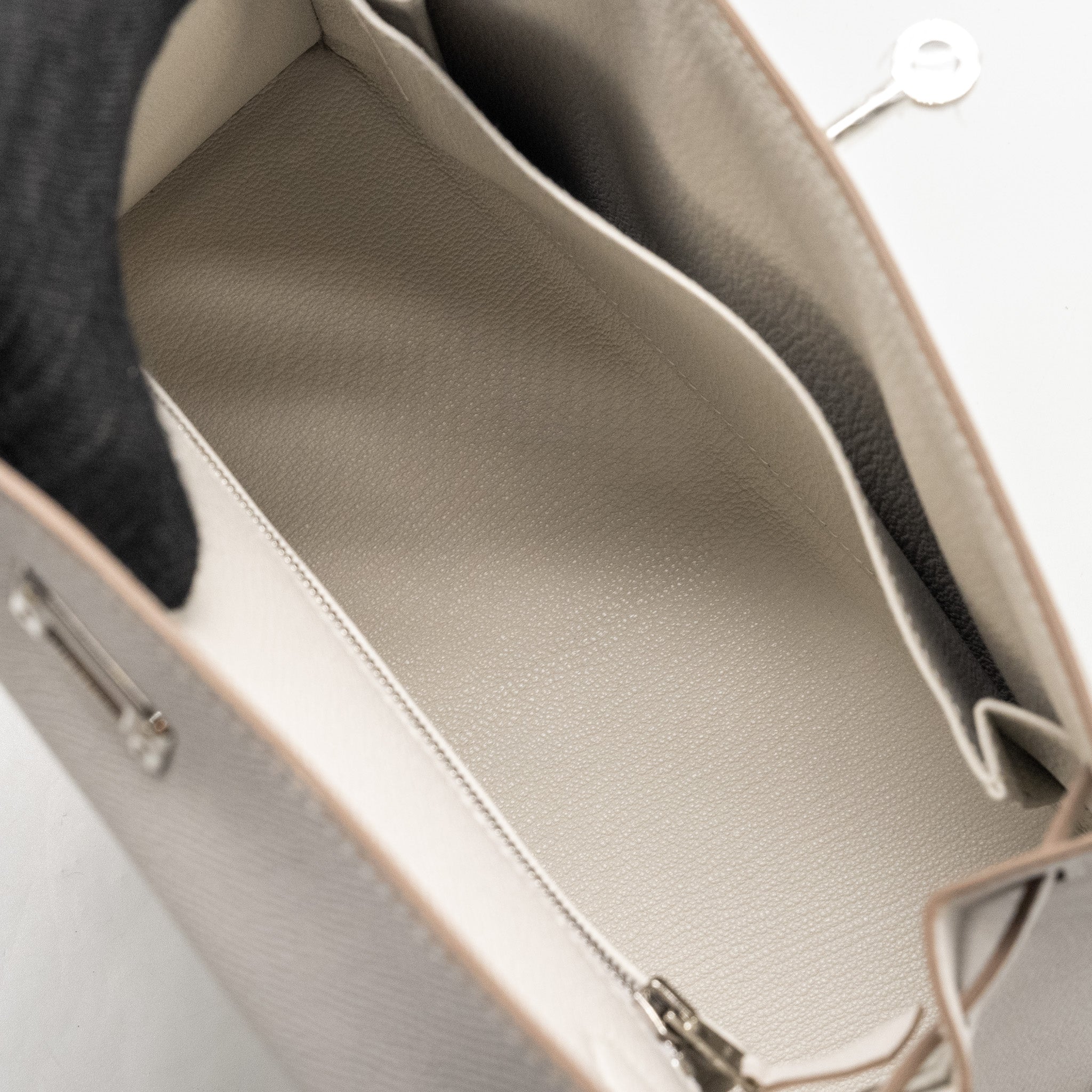 HERMES KELLY 25 EPSOM GRIS PALE SHW
