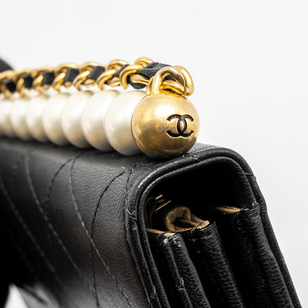 CHANEL QUILTED PEARL LONG WALLET ON CHAIN GOATSKIN BLACK GHW