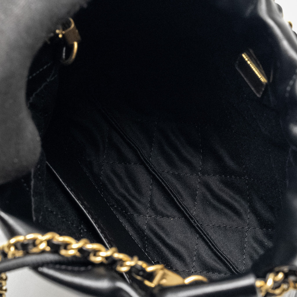CHANEL MINI 22 BAG SHINY CALFSKIN BLACK GHW (MICROCHIP)