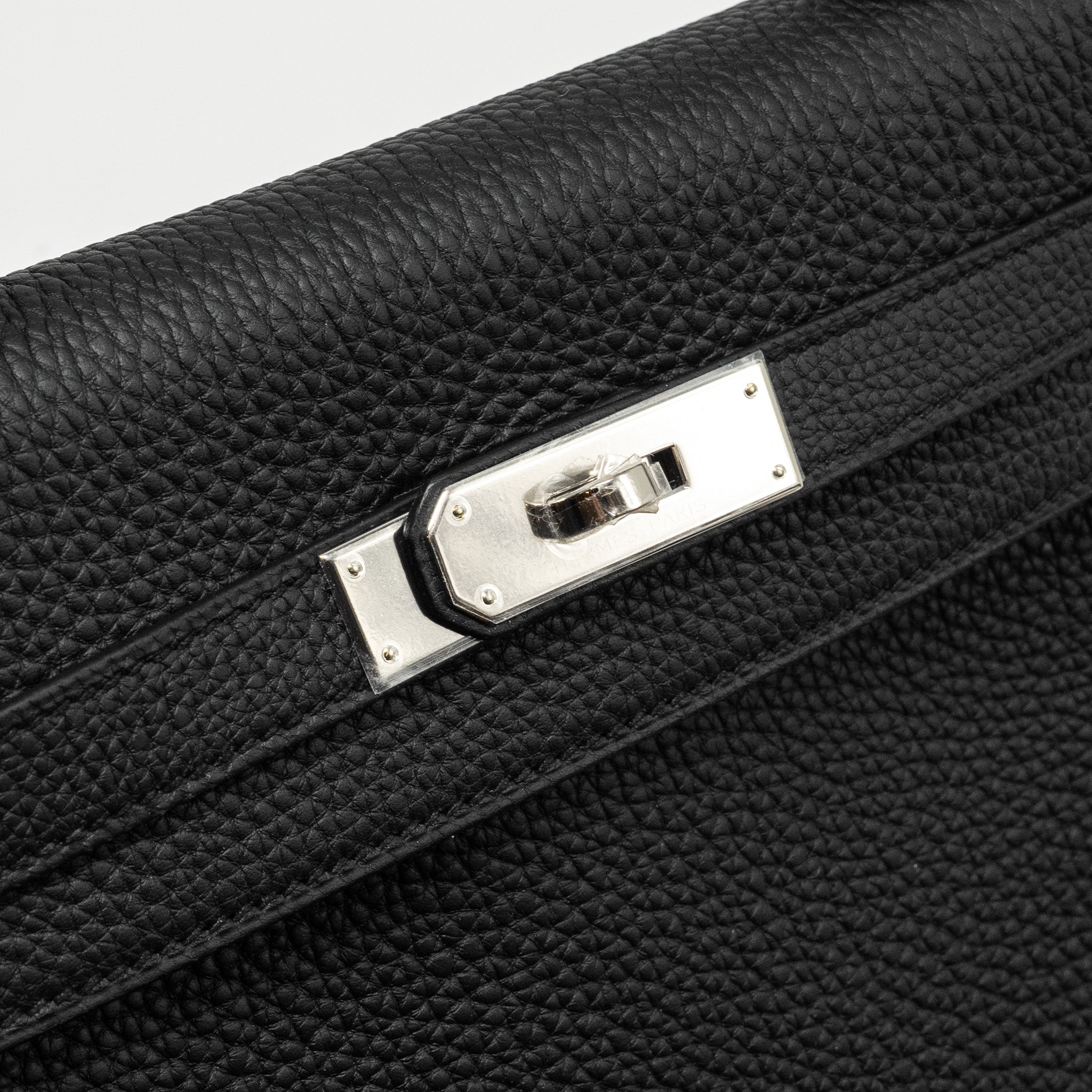 HERMES KELLY 28 TOGO BLACK SHW