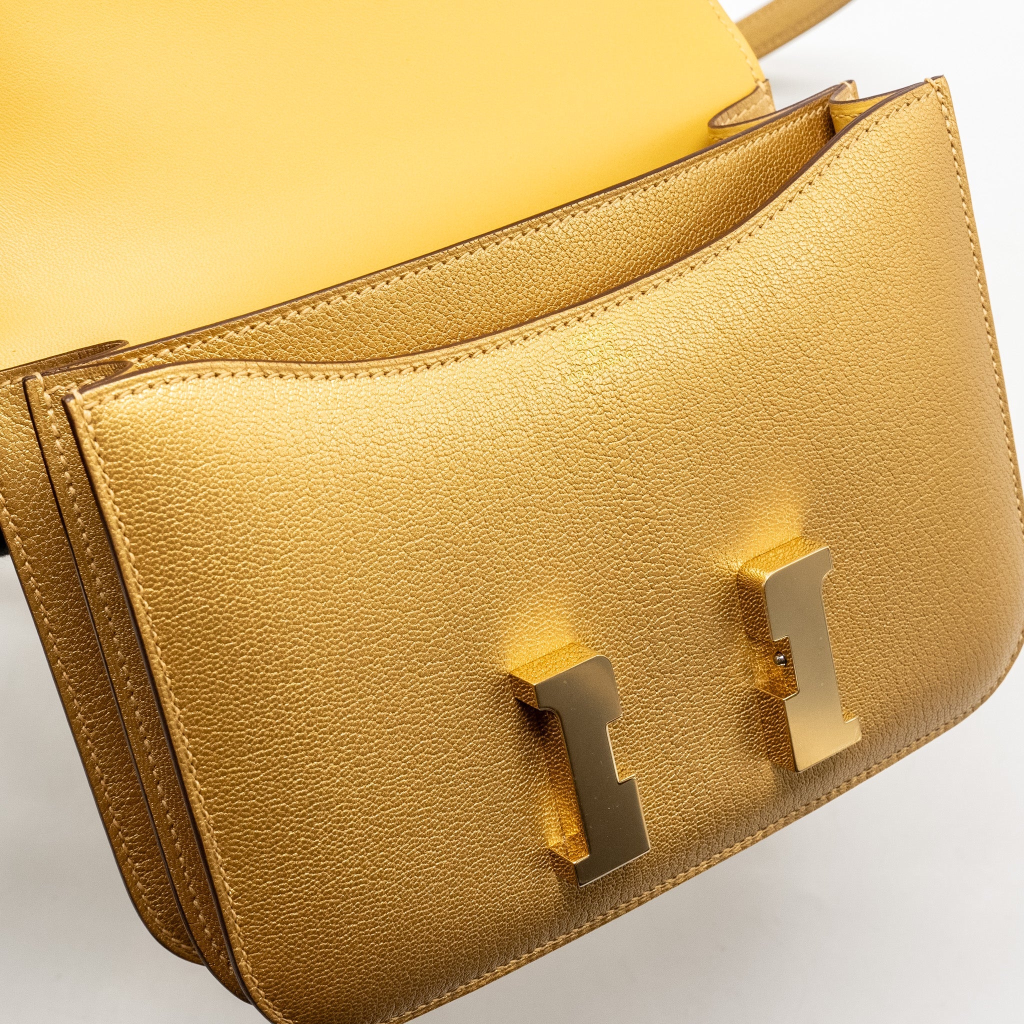 HERMES MINI CONSTANCE CHÈVRE CHAMKILIGHT Y9 DORE LGHW