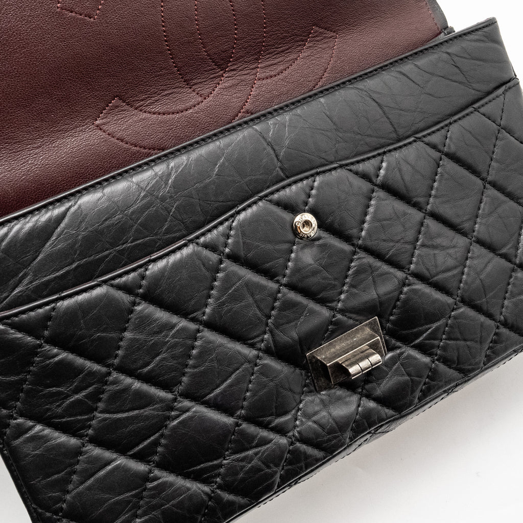 CHANEL 2.55 227 REISSUE FLAP BAG AGED CALFSKIN BLACK RUTHENIUM HARDWARE