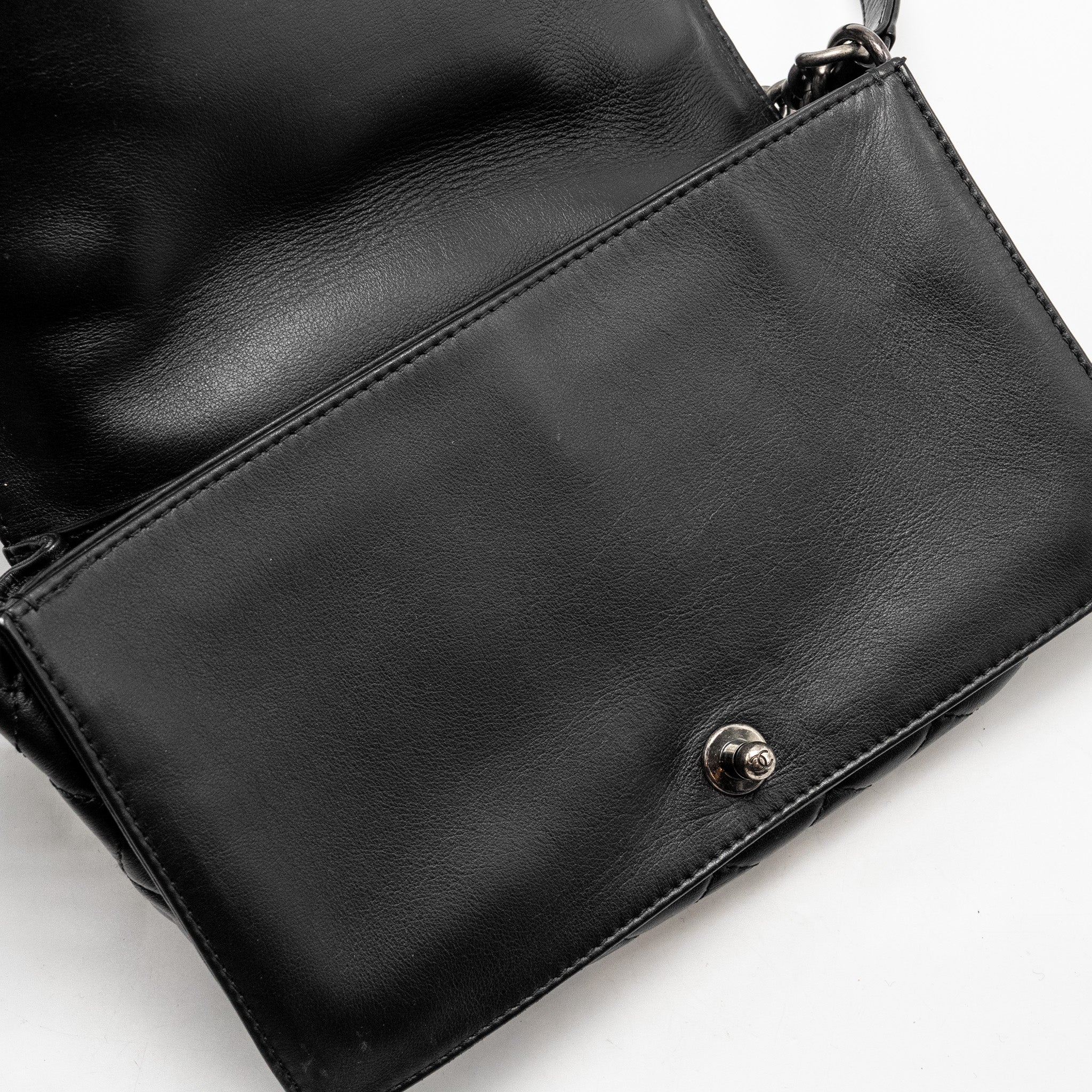 CHANEL MULTI CHAIN BOY BAG CALFSKIN/TWEED BLACK SHW