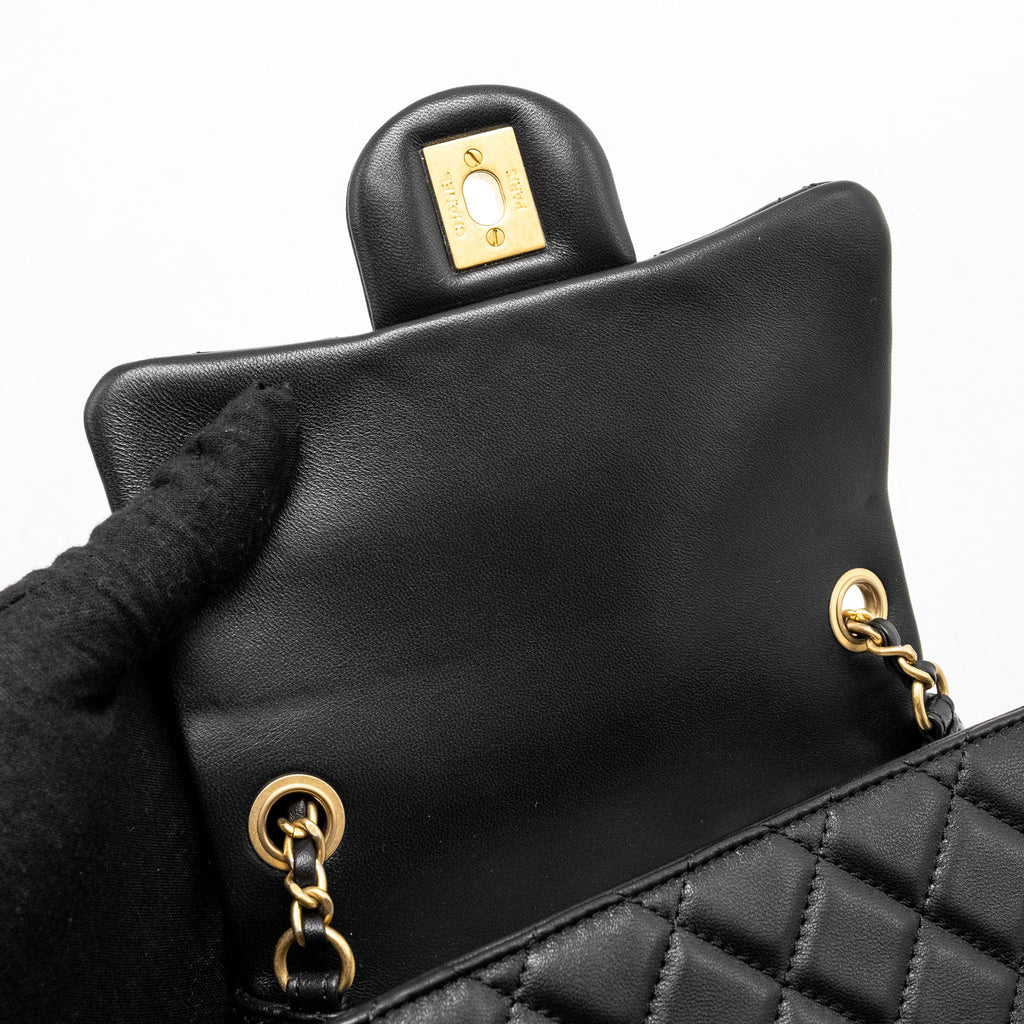 CHANEL PEARL CRUSH MINI SQUARE  FLAP BAG LAMBSKIN BLACK GHW (MICROCHIP)