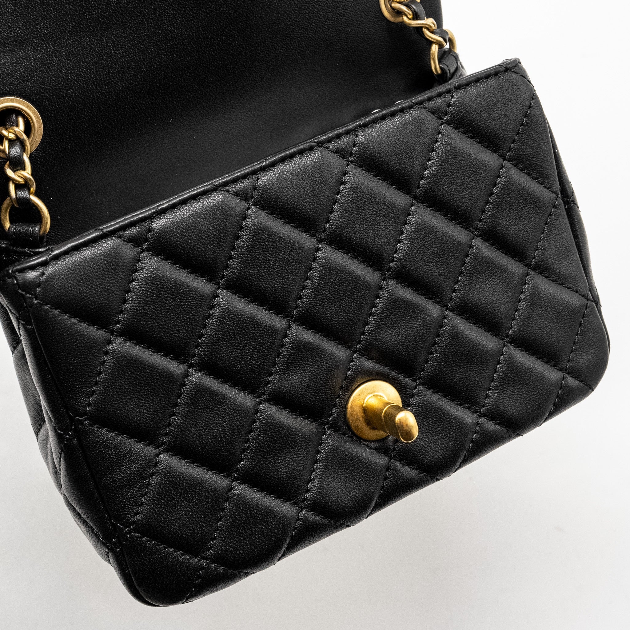 CHANEL PEARL CRUSH MINI SQUARE  FLAP BAG LAMBSKIN BLACK GHW (MICROCHIP)