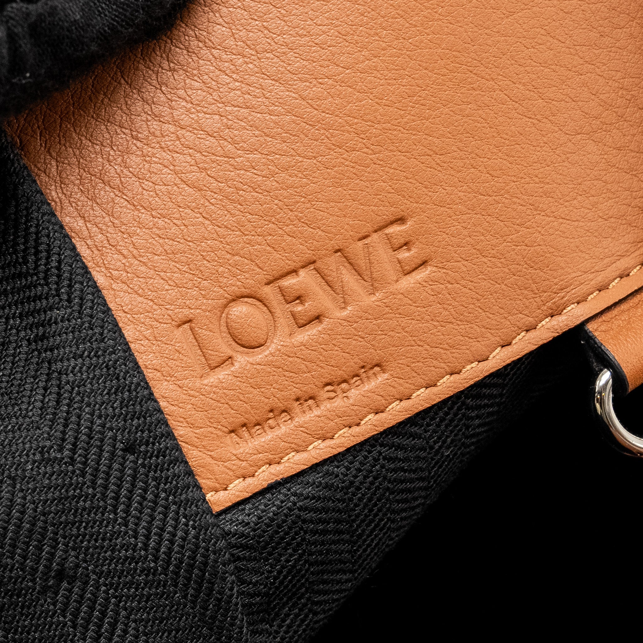 LOEWE SMALL HAMMOCK BAG CALFSKIN TAN SHW