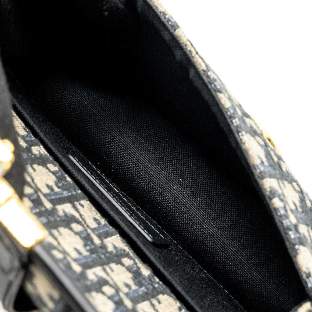 DIOR 30 MONTAIGNE EAST-WEST BAG WITH CHAIN OBLIQUE JACQUARD BLUE GHW