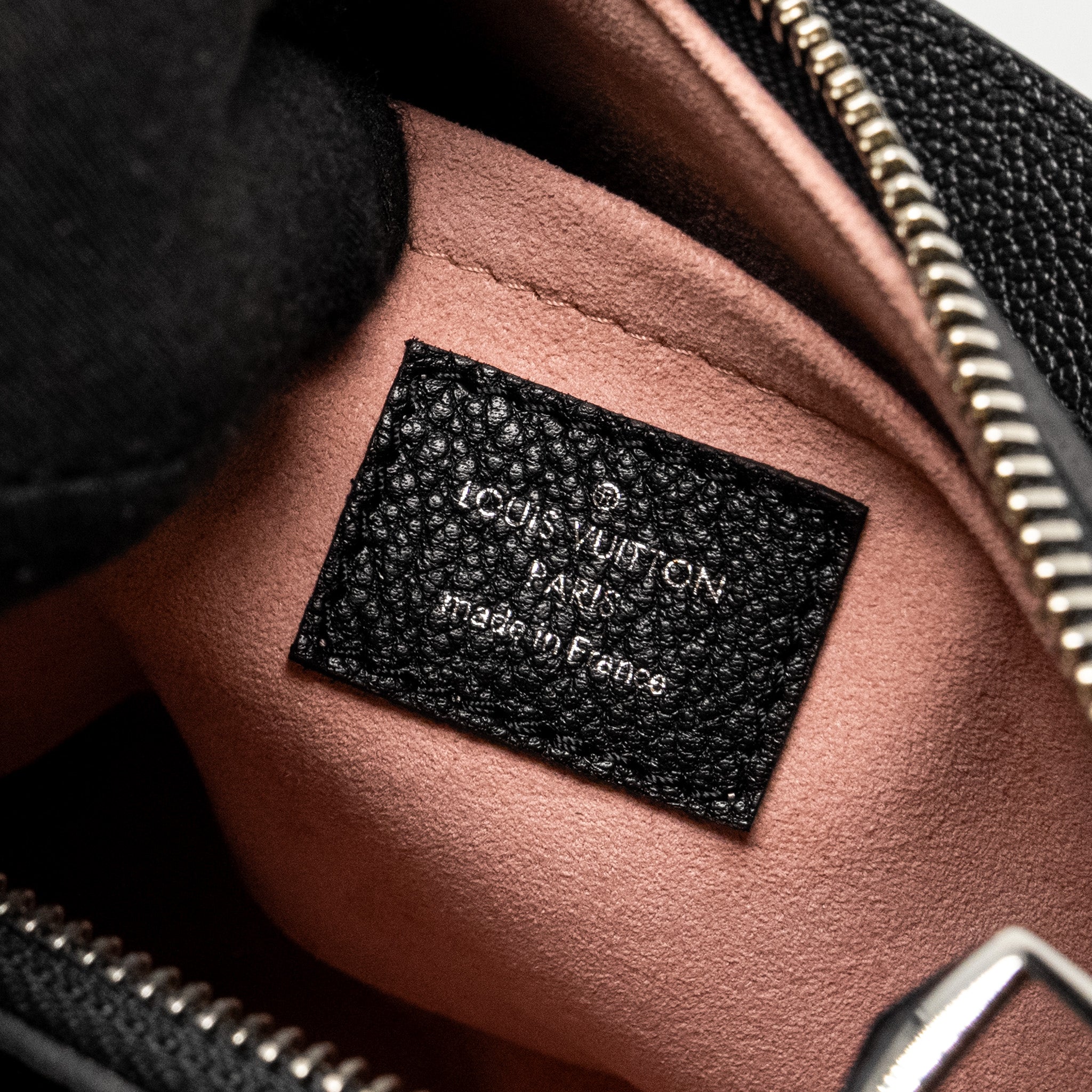 LOUIS VUITTON MARELLE GRAINED EPI/CANVAS BLACK SHW