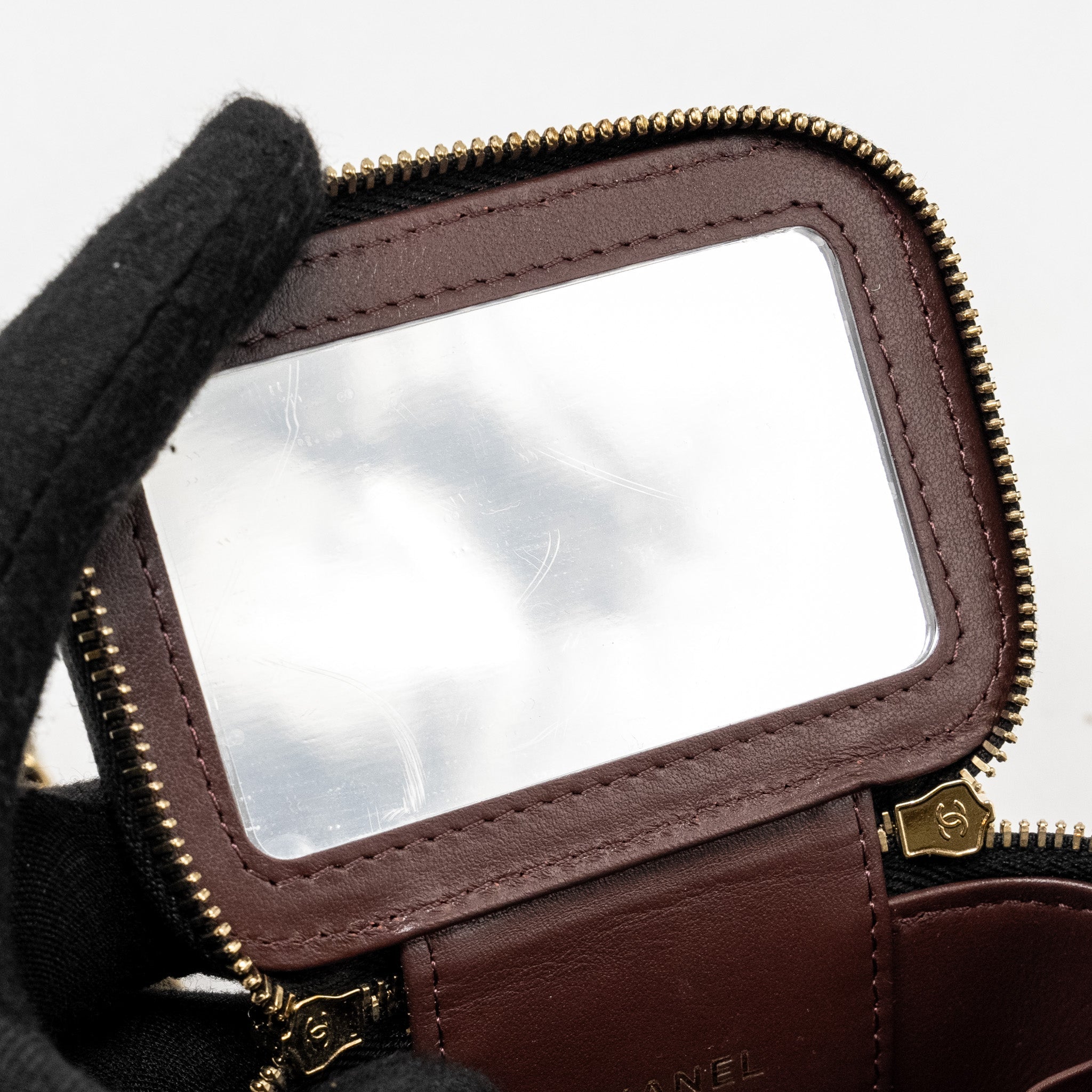 CHANEL MINI VANITY WITH CHAIN CAVIAR BLACK LGHW (MICROCHIP)
