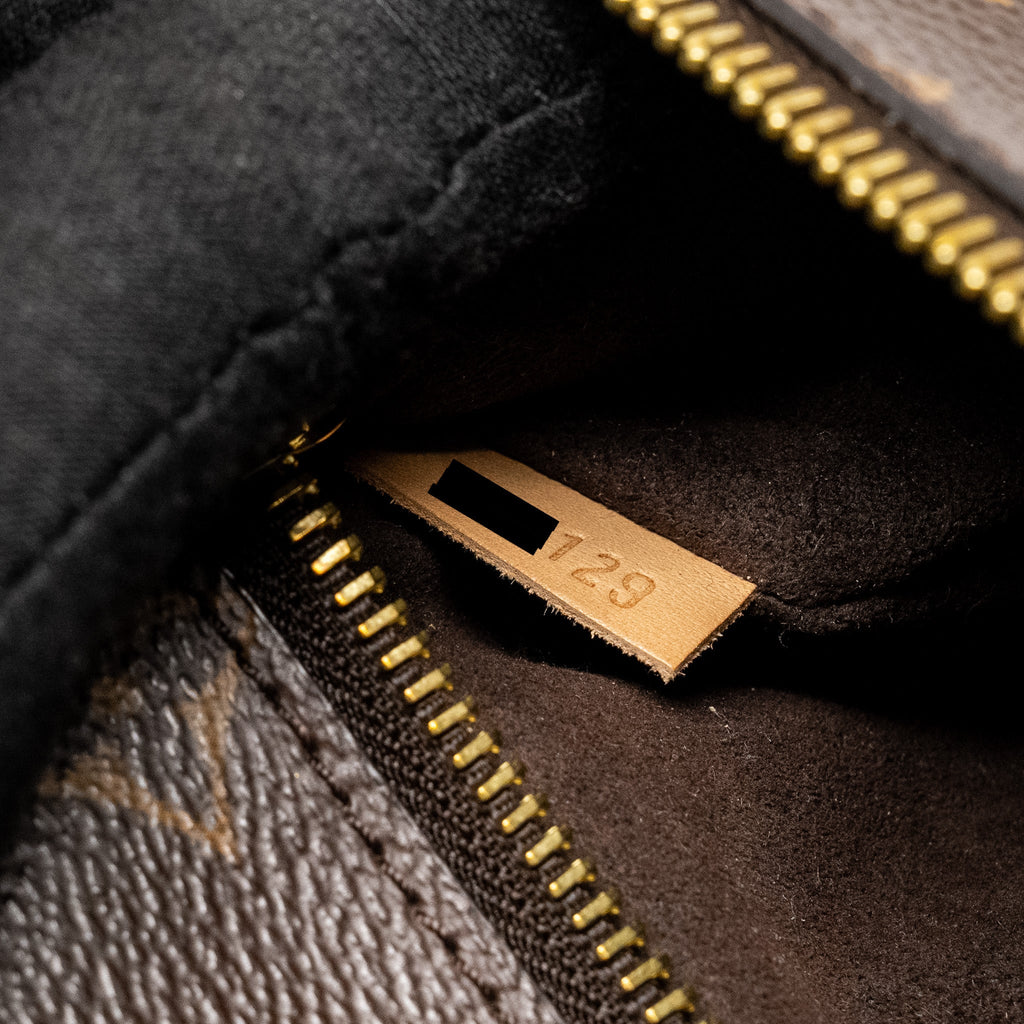LOUIS VUITTON POCHETTE MÉTIS MONOGRAM CANVAS GHW