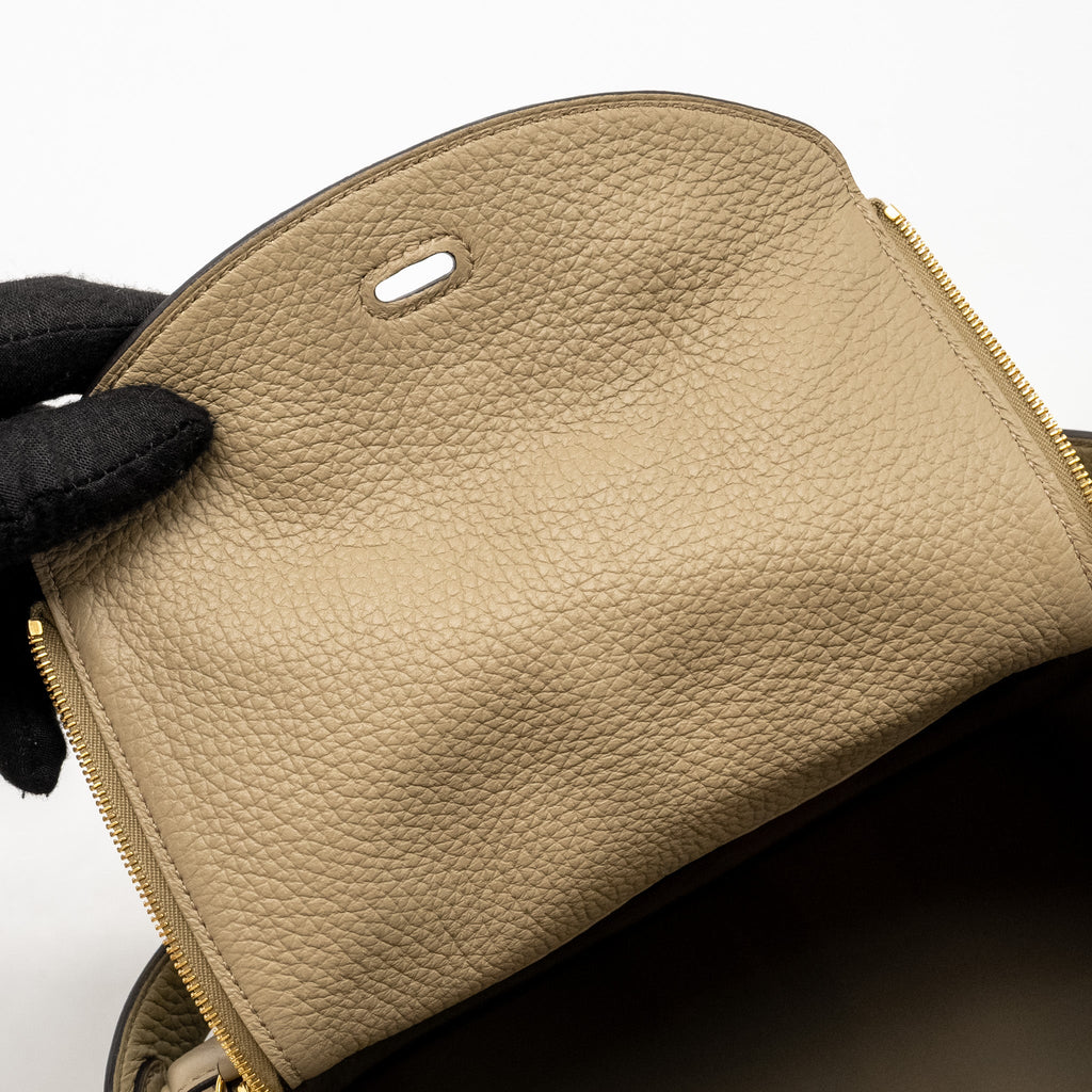 HERMES LINDY 26 CLEMENCE BEIGE MARFA GHW