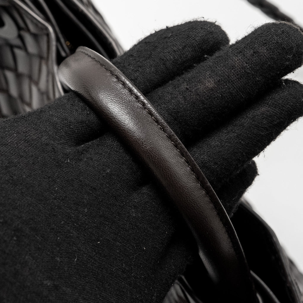 BOTTEGA VENETA MEDIUM ANDIAMO LAMBSKIN FONDANT GHW