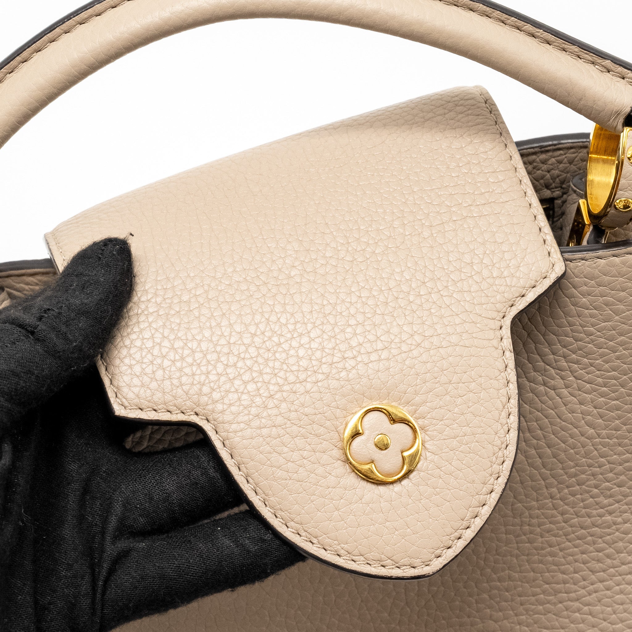 LOUIS VUITTON CAPUCINES BB TAURILLON LIGHT GREY GHW