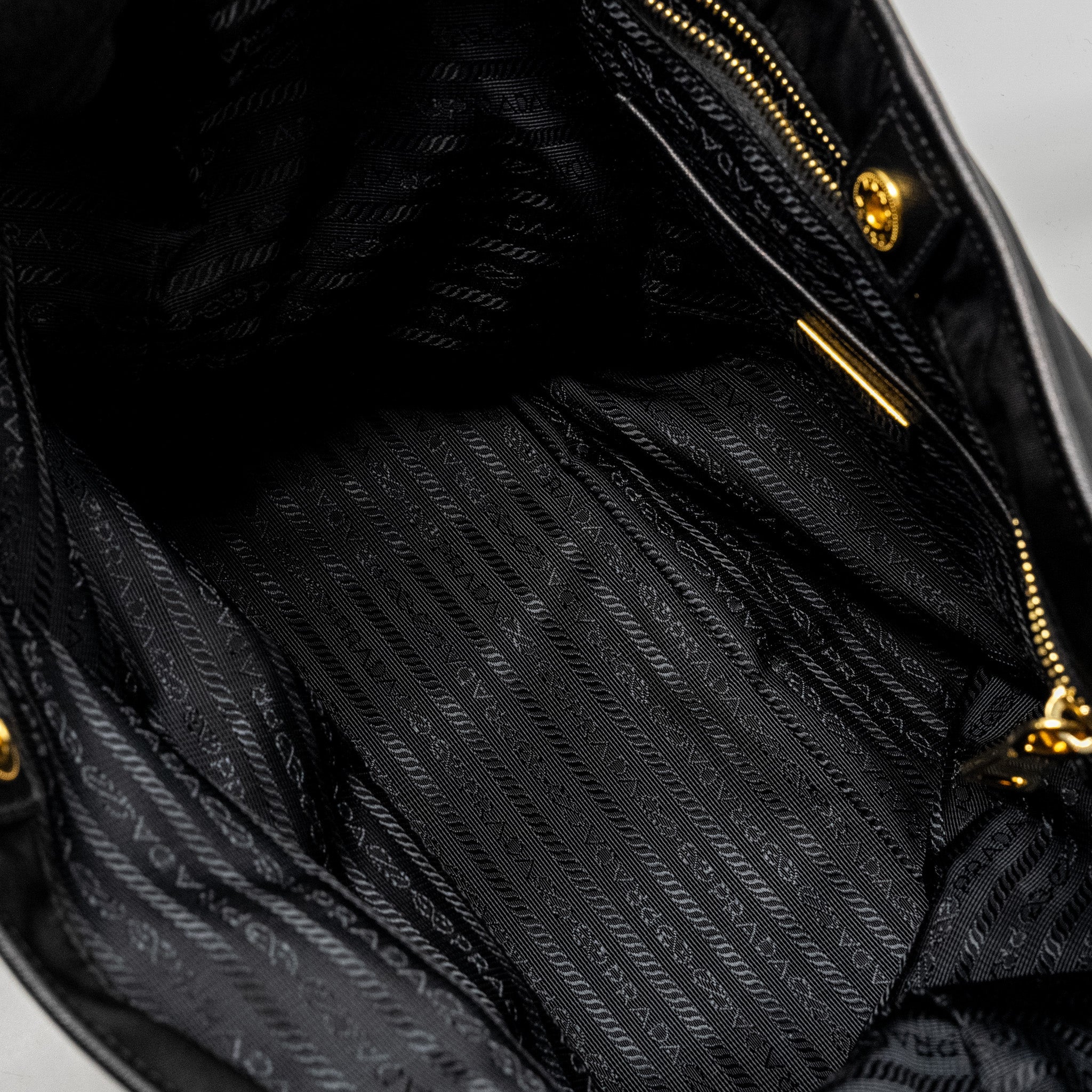 PRADA TOTE BAG CANVAS BLACK GHW