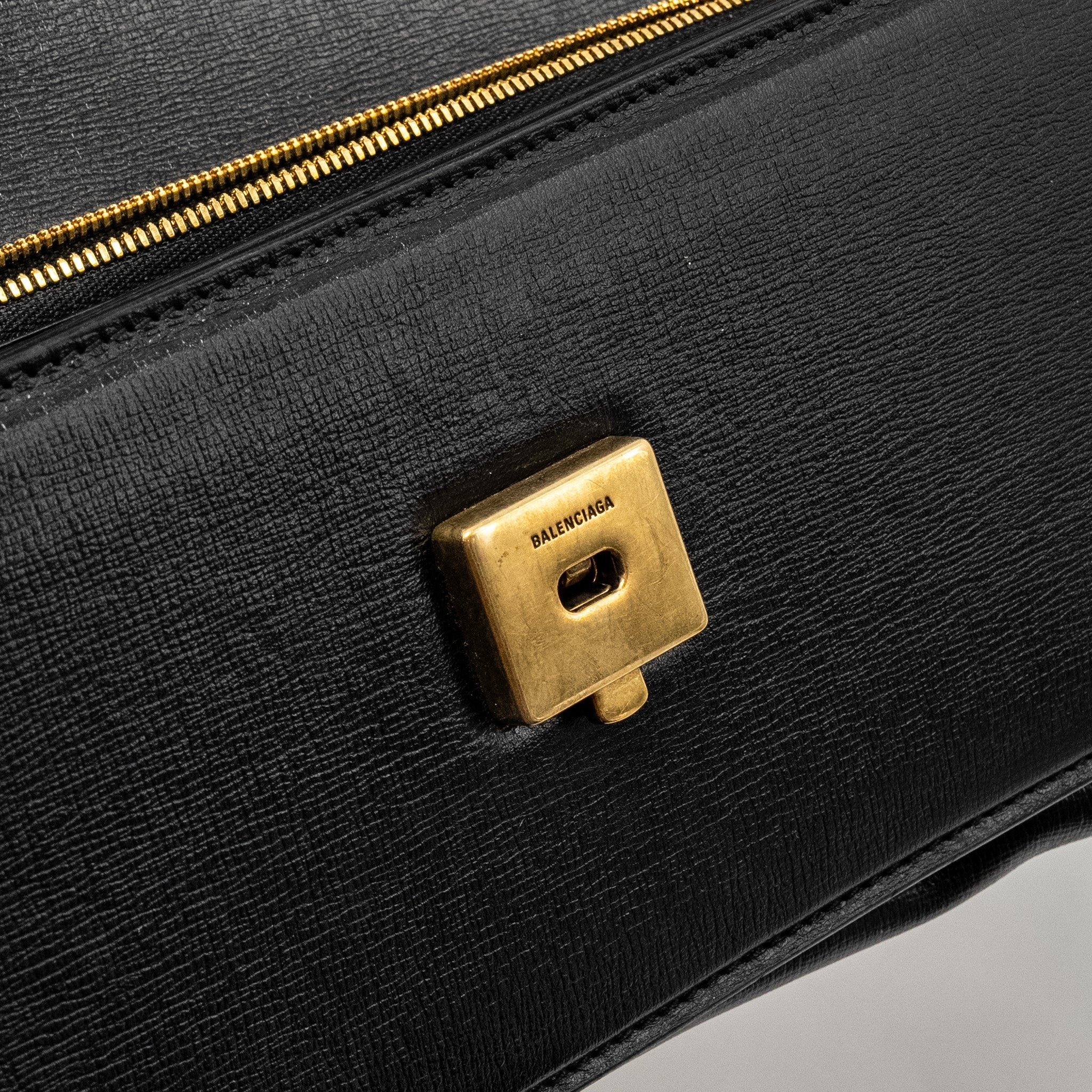 BALENCIAGA GOSSIP SHOULDER BAG CALFSKIN BLACK GHW