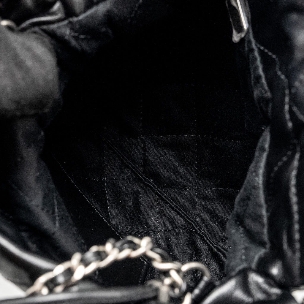CHANEL MINI 22 BAG SHINY CALFSKIN BLACK SHW (MICROCHIP)