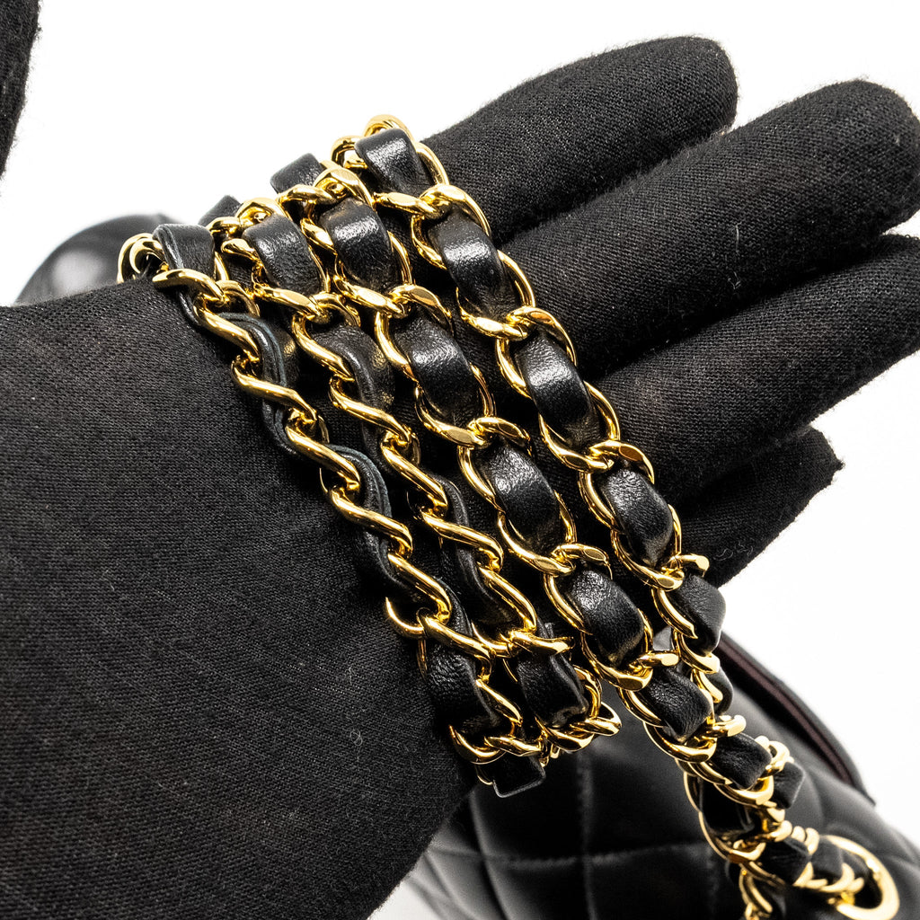 CHANEL MEDIUM CLASSIC DOUBLE FLAP BAG LAMBSKIN BLACK GHW