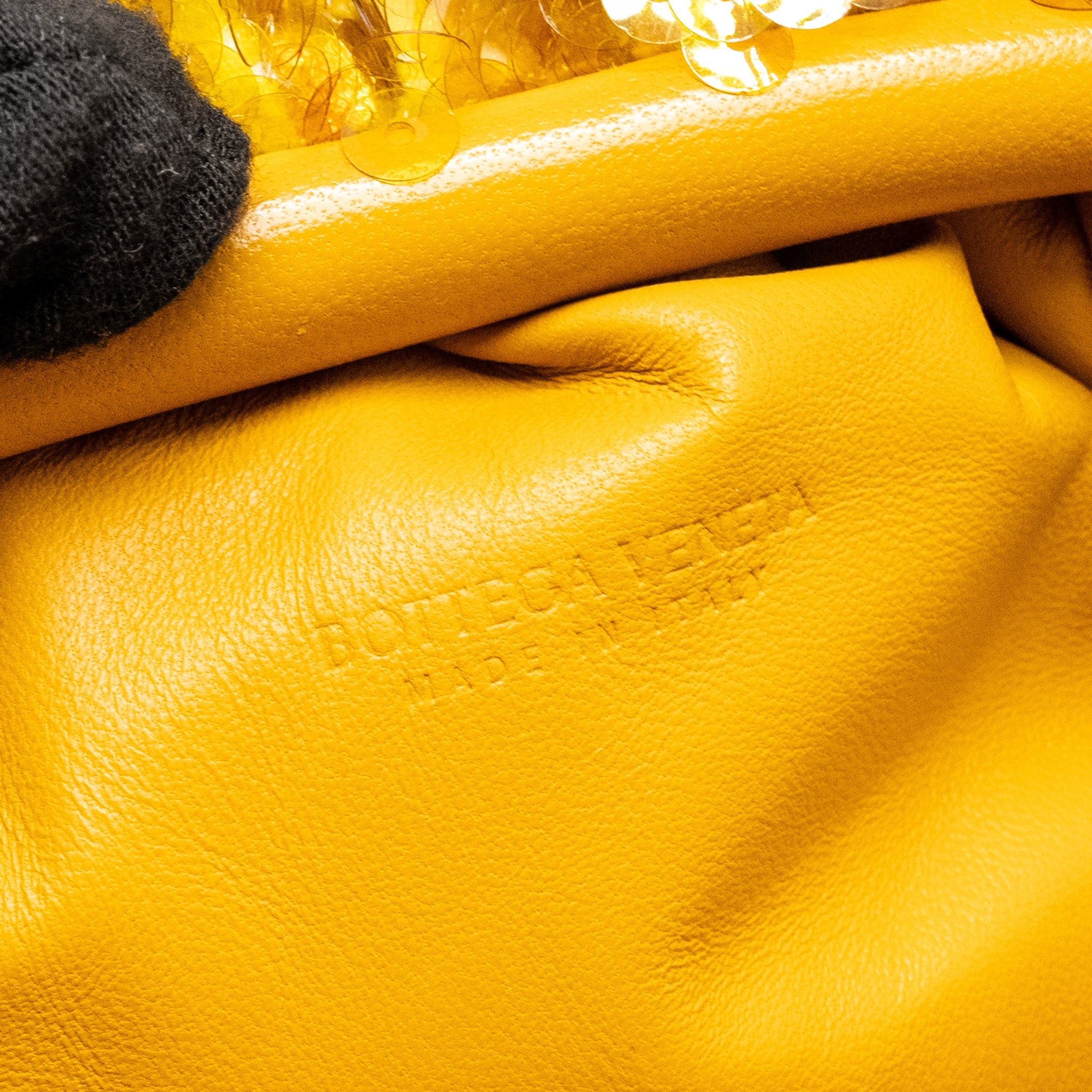 BOTTEGA VENETA MINI POUCH SEQUIN GOLD GHW