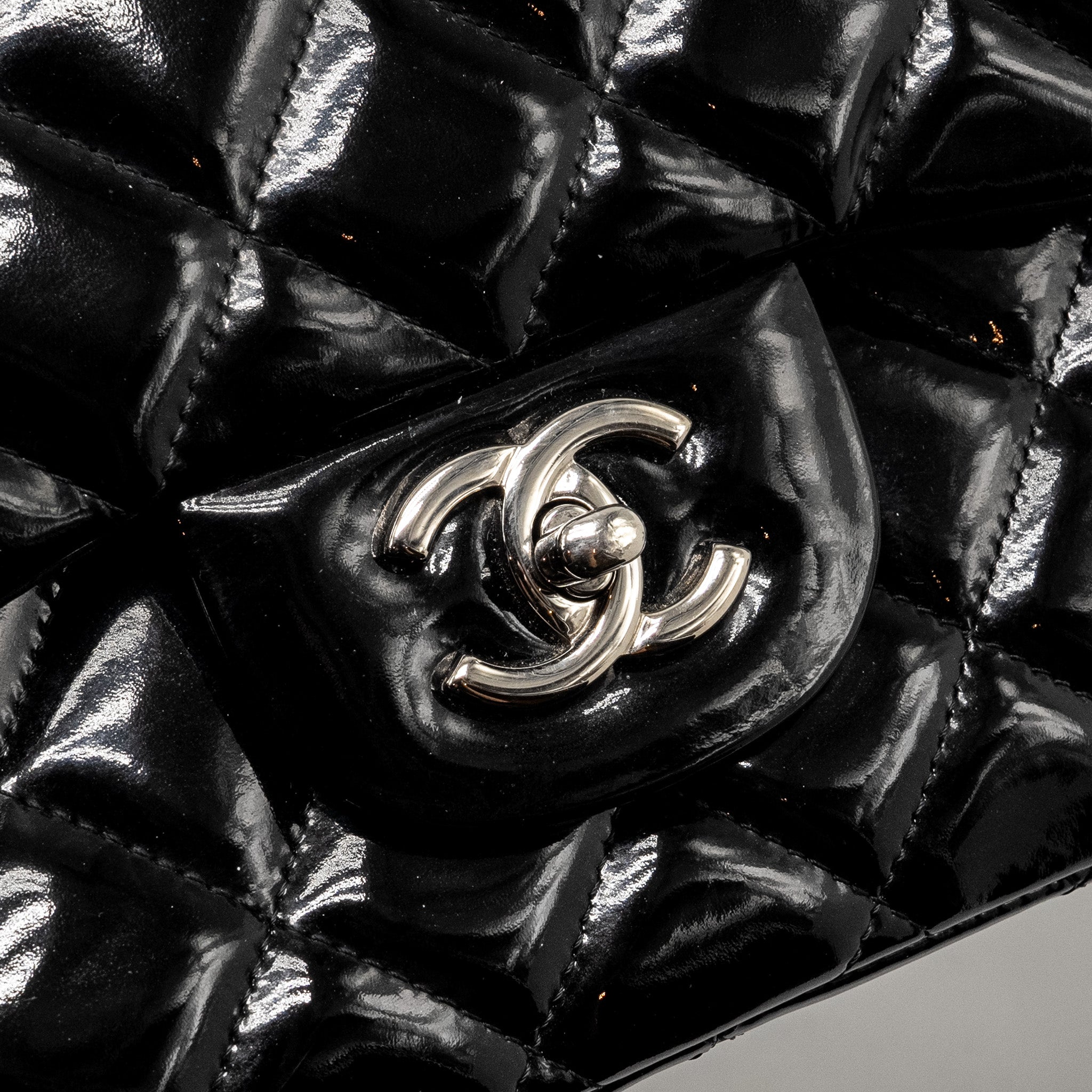 CHANEL JUMBO CLASSIC DOUBLE FLAP BAG PATENT BLACK SHW