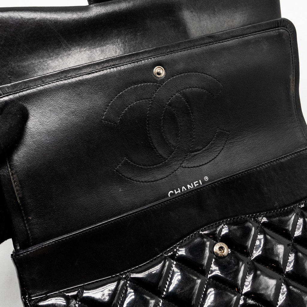 CHANEL JUMBO CLASSIC DOUBLE FLAP BAG PATENT BLACK SHW