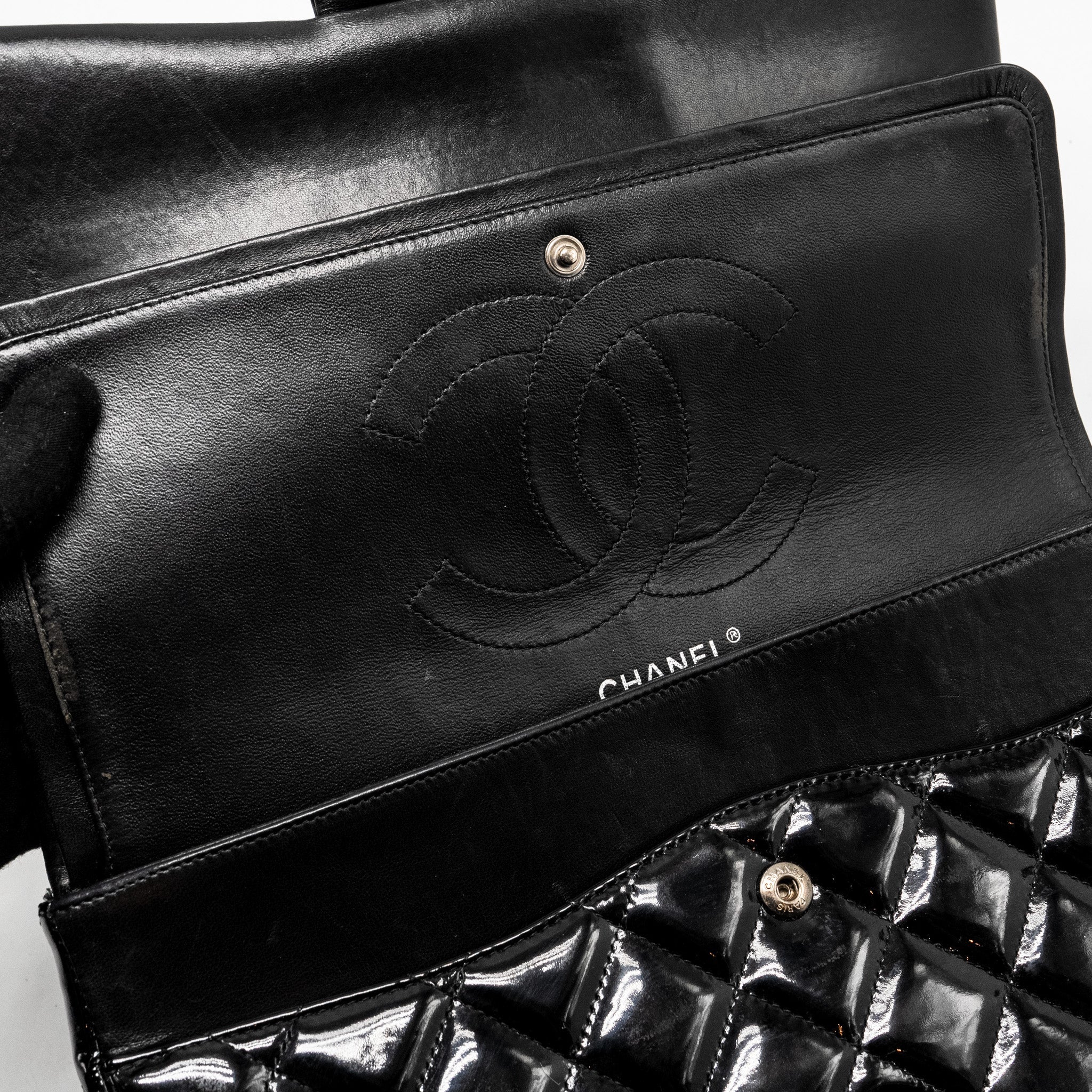 CHANEL JUMBO CLASSIC DOUBLE FLAP BAG PATENT BLACK SHW