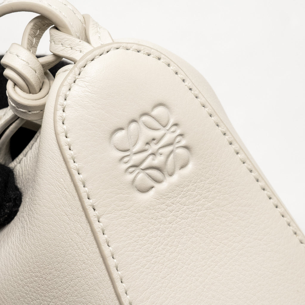 LOEWE MINI HAMMOCK HOBO CLASSIC CALFSKIN WHITE SHW