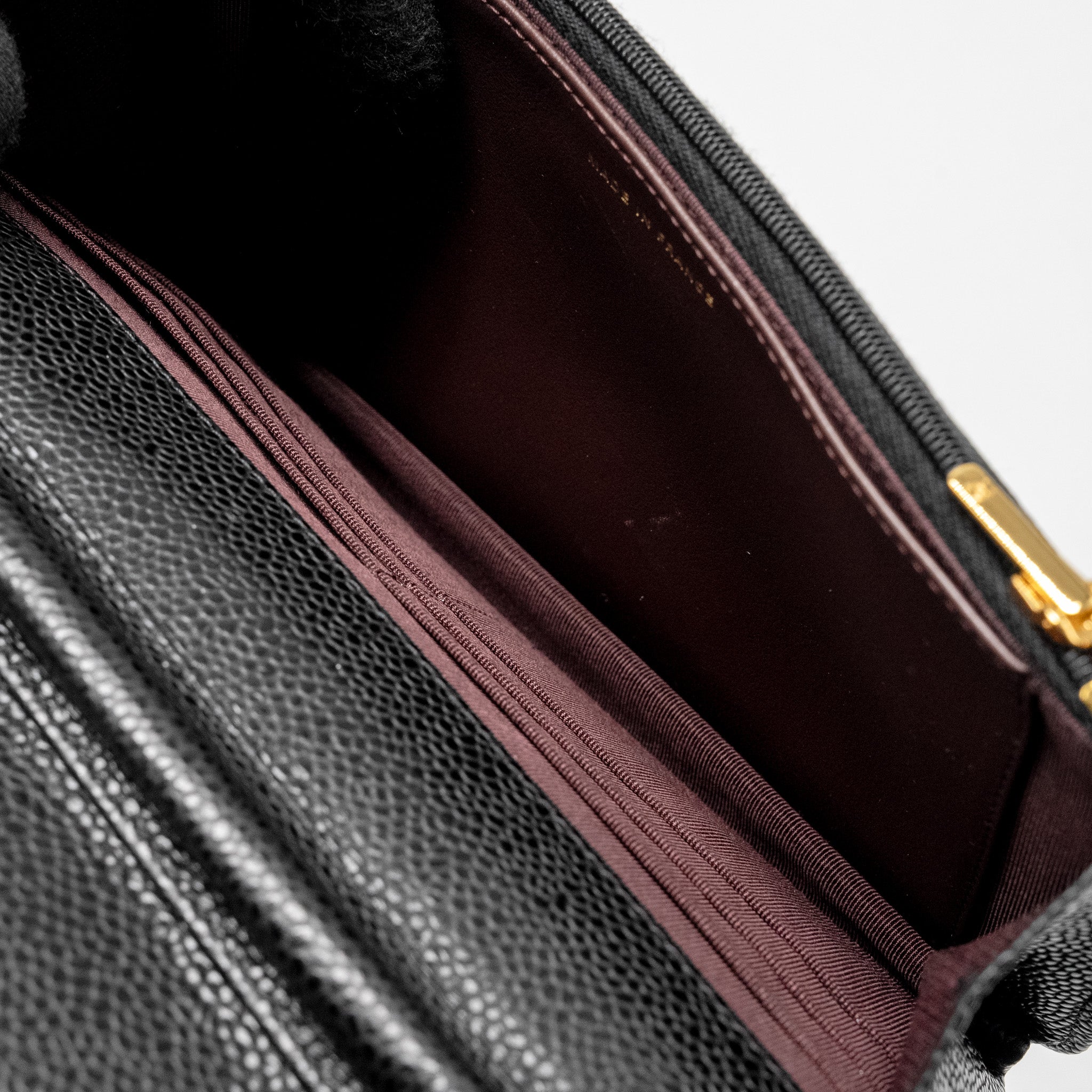 CHANEL CLASSIC WALLET ON CHAIN CAVIAR BLACK GHW