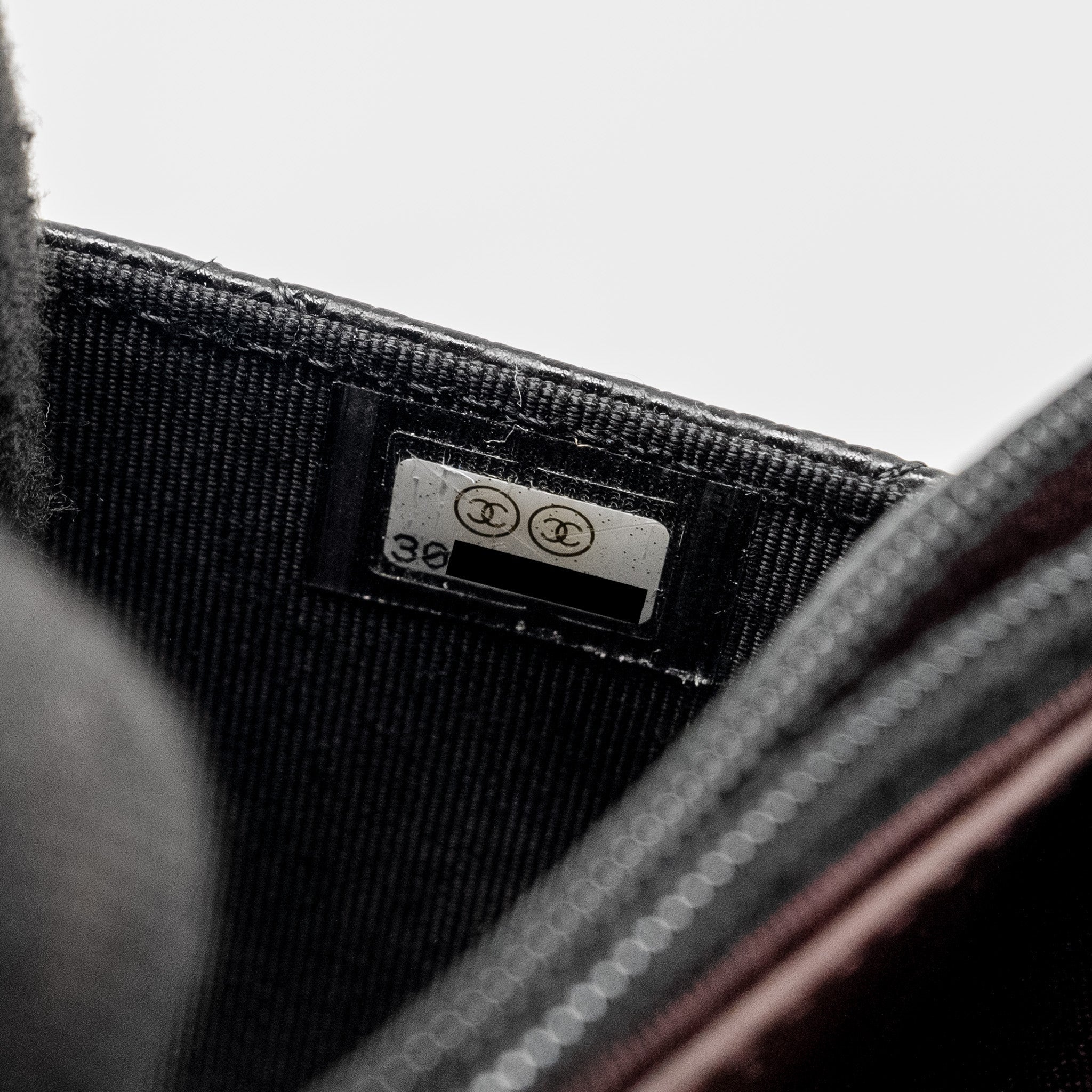 CHANEL CLASSIC WALLET ON CHAIN CAVIAR BLACK GHW