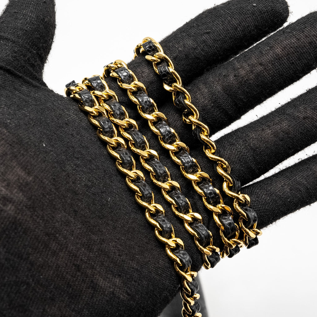 CHANEL CLASSIC WALLET ON CHAIN CAVIAR BLACK GHW